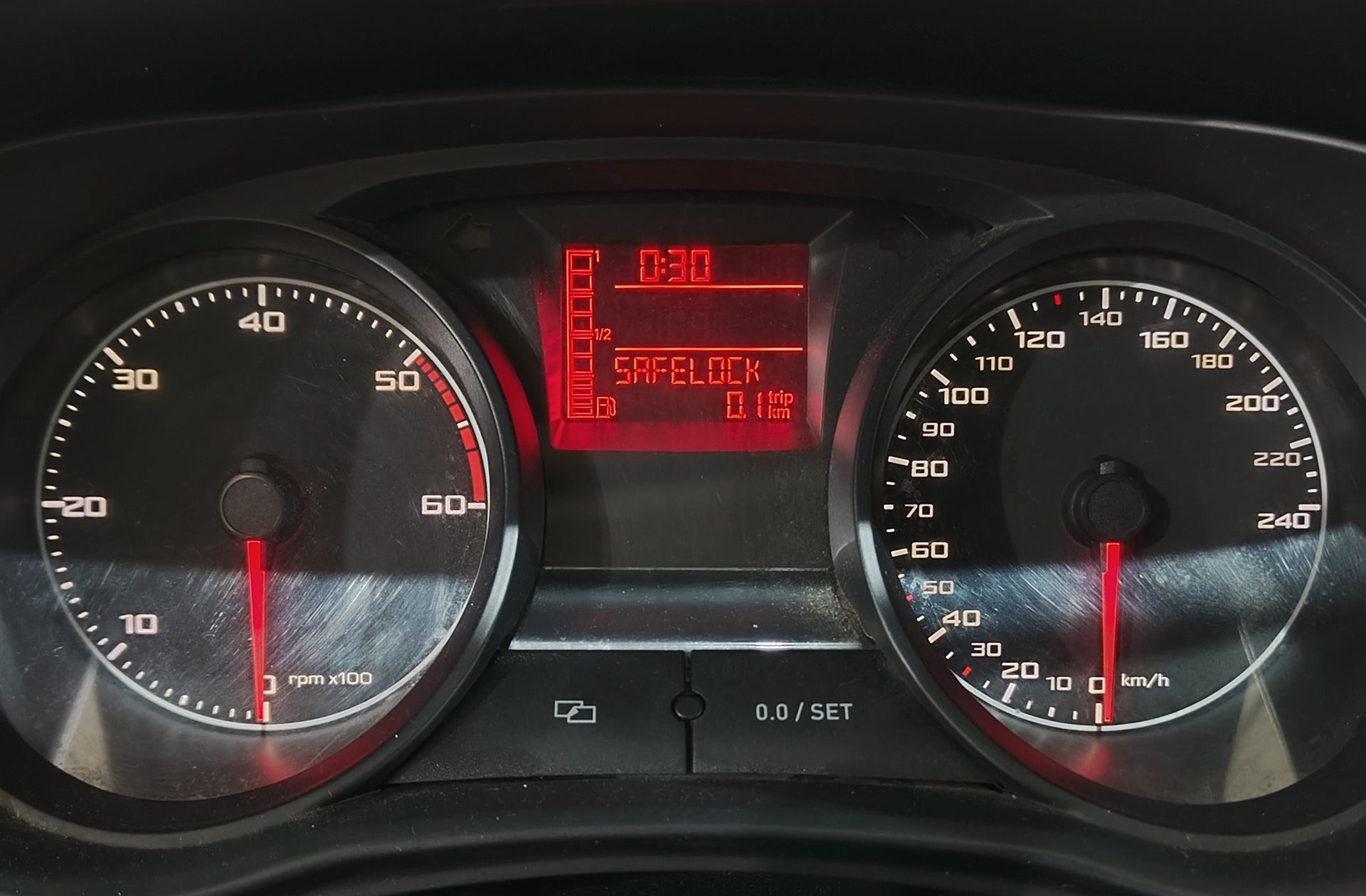 SEAT Ibiza 1.6 TDI Reference - foto 20