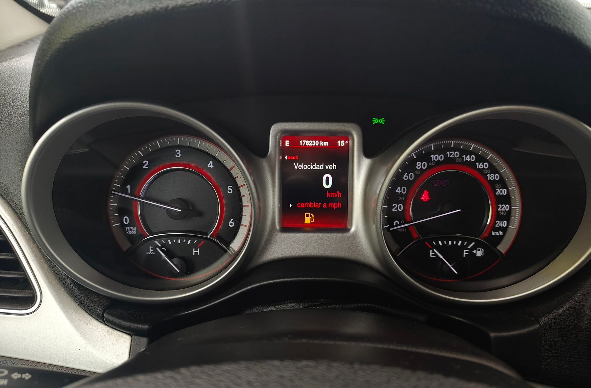 Fiat Freemont 2.0 16v Diesel Urban 7 plazas - foto 25