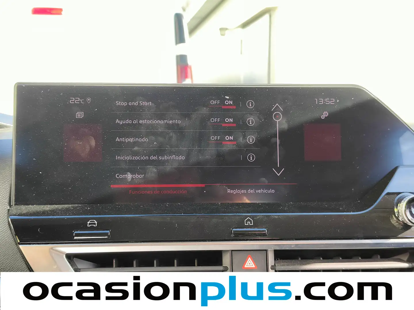 Foto Citroën C4 Citroen C4 BlueHDi 110 S&S Feel (110 CV)