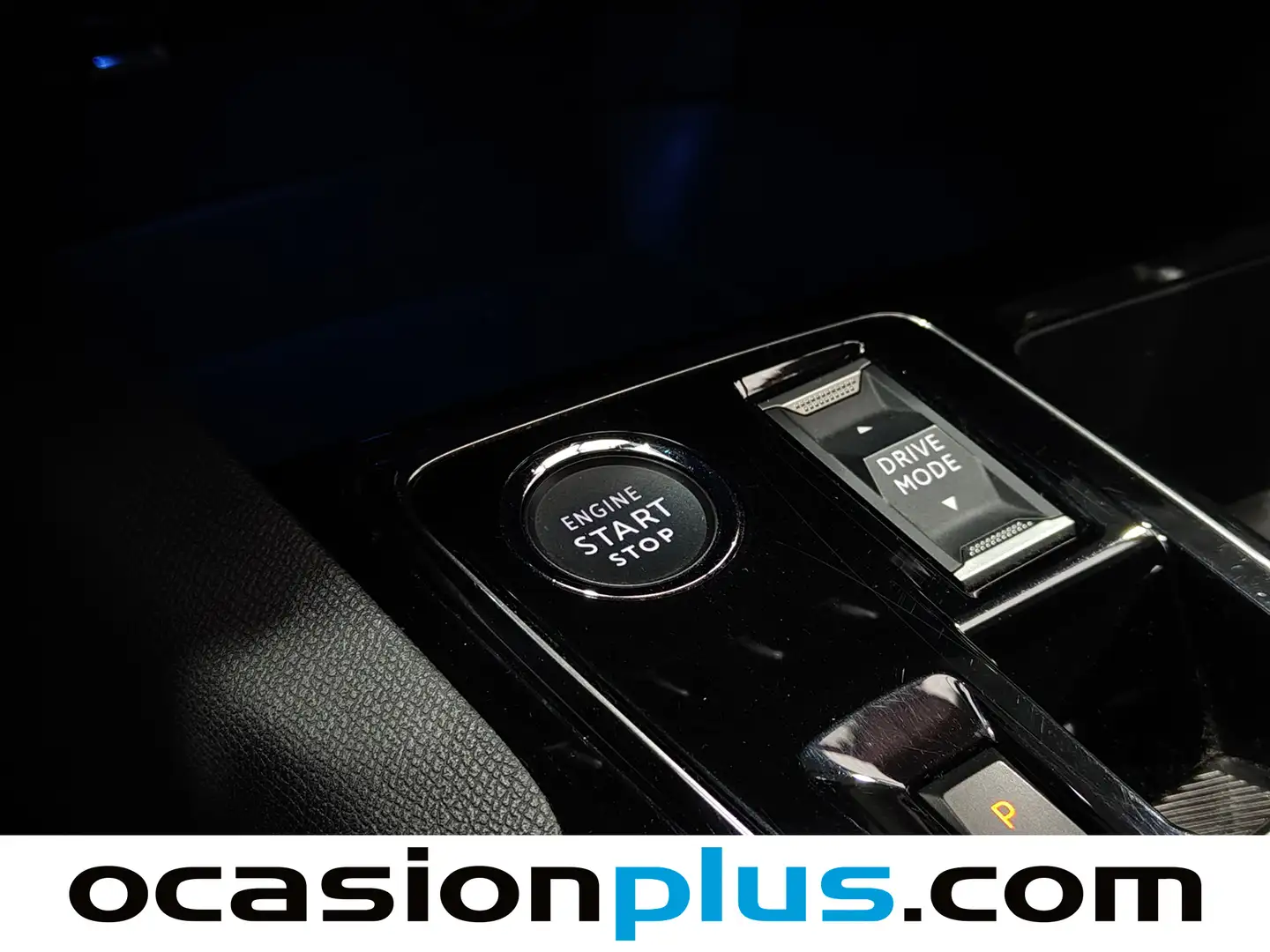 Foto Peugeot 5008 Peugeot 5008 PureTech 130 S&S Allure Pack EAT8 (130 CV) 7 Plazas