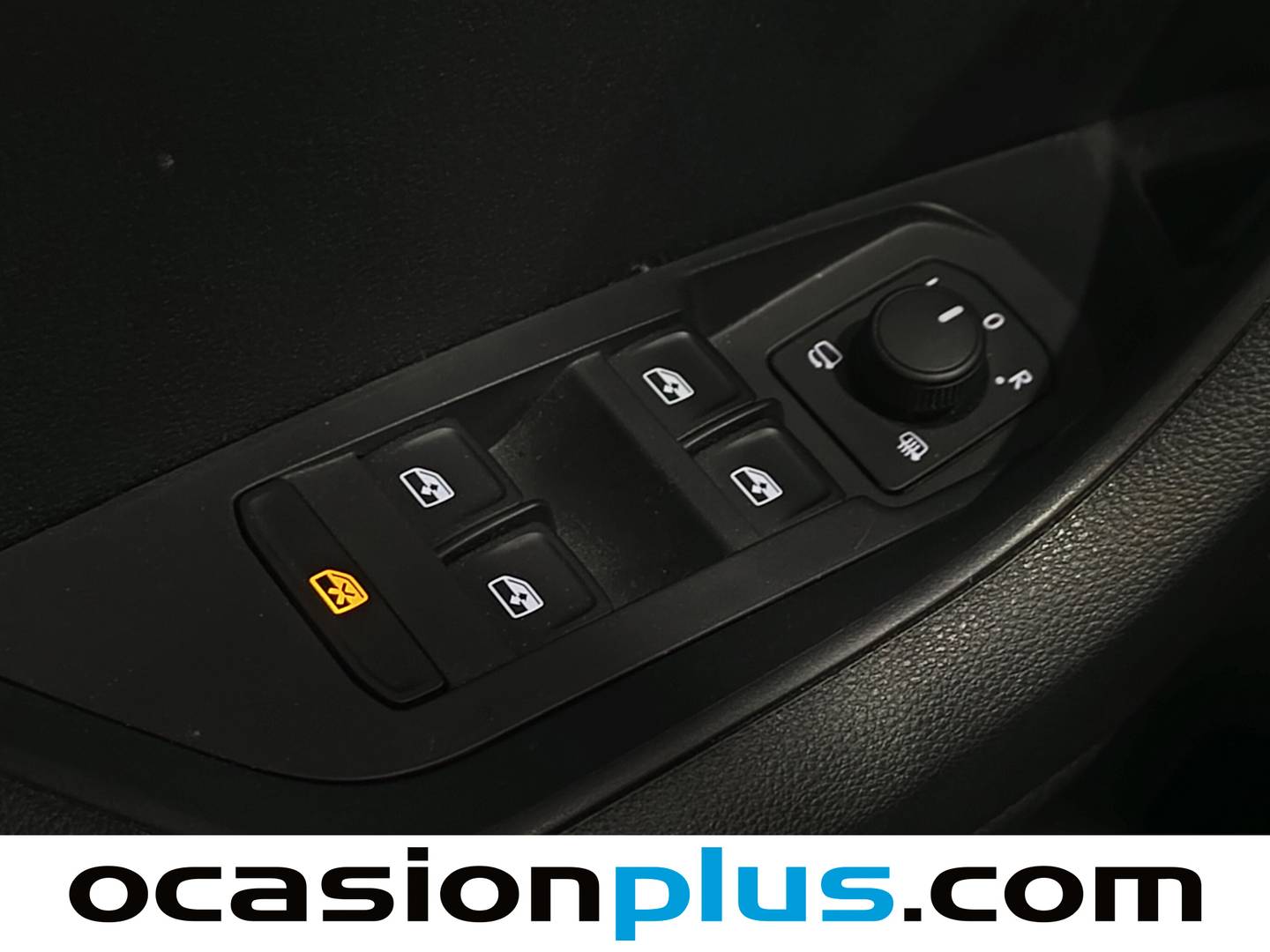 Skoda Karoq Skoda Karoq 1.0 TSI Selection (116 CV) de segunda mano