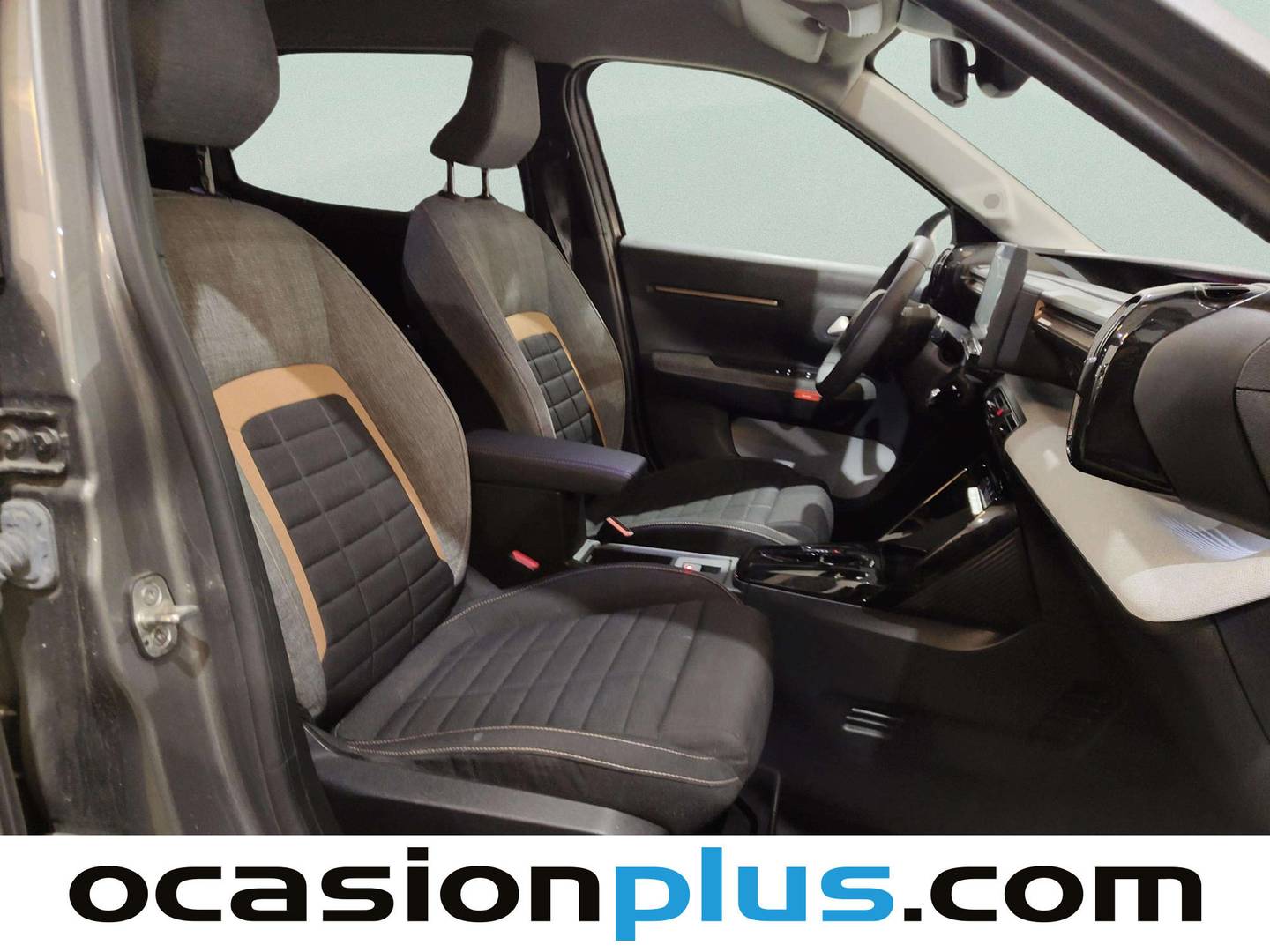 Citroën C3 Aircross Citroën C3 Aircross Hybrid 145 Plus e-DCS6 (145 CV) km 0