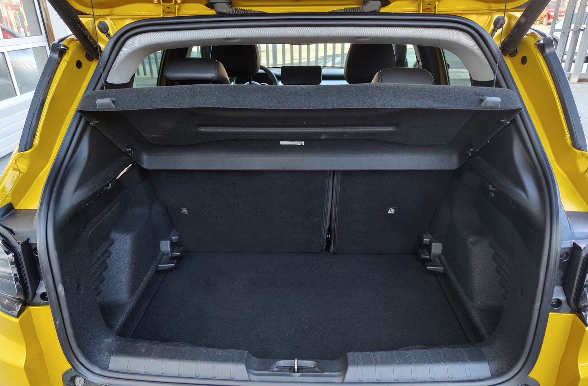 Jeep Avenger 1.2 G Summit - foto 17