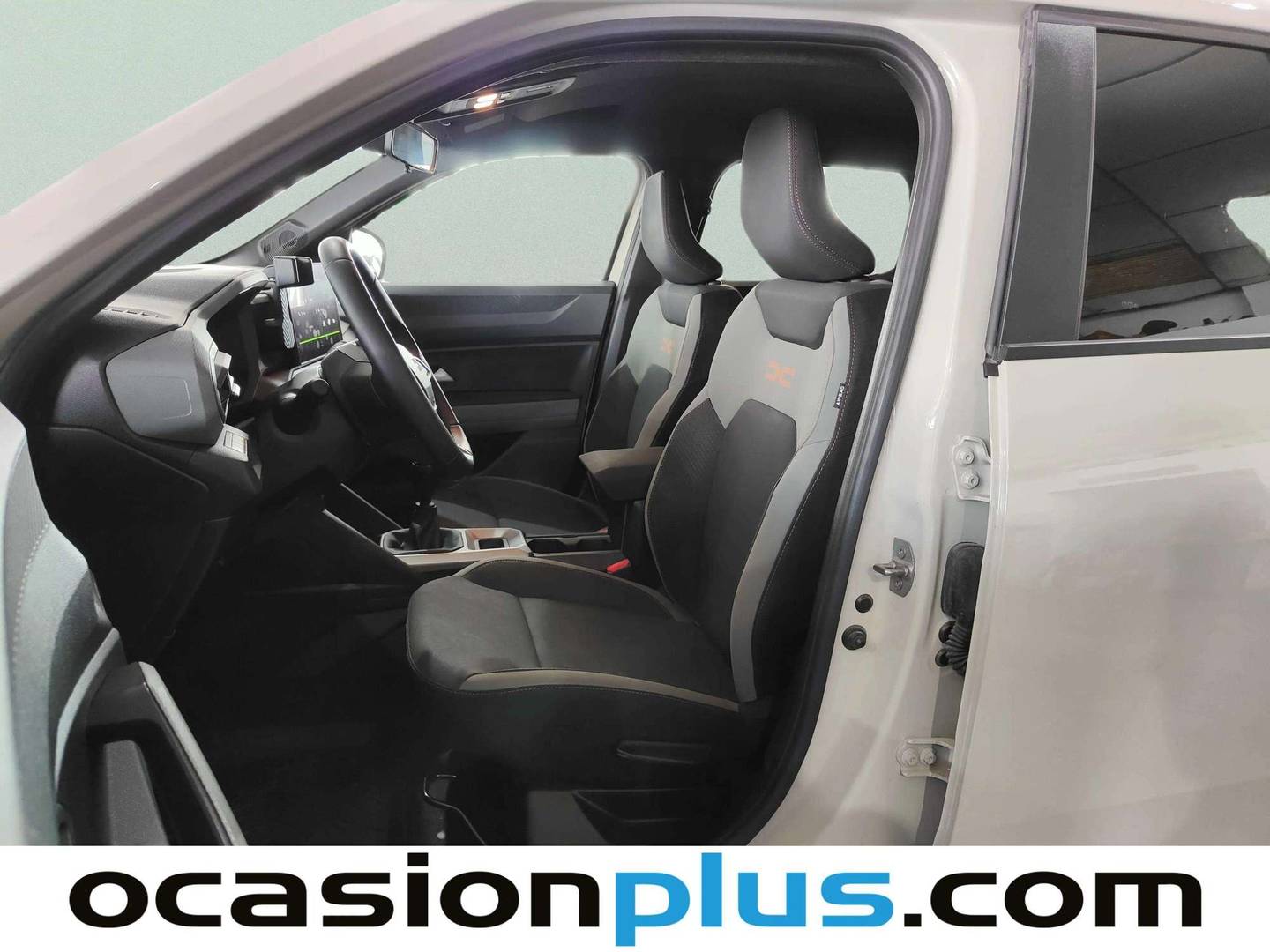 Foto asientos delanteros Dacia Duster Dacia Duster Journey TCE 48v 4X2 (130 CV)