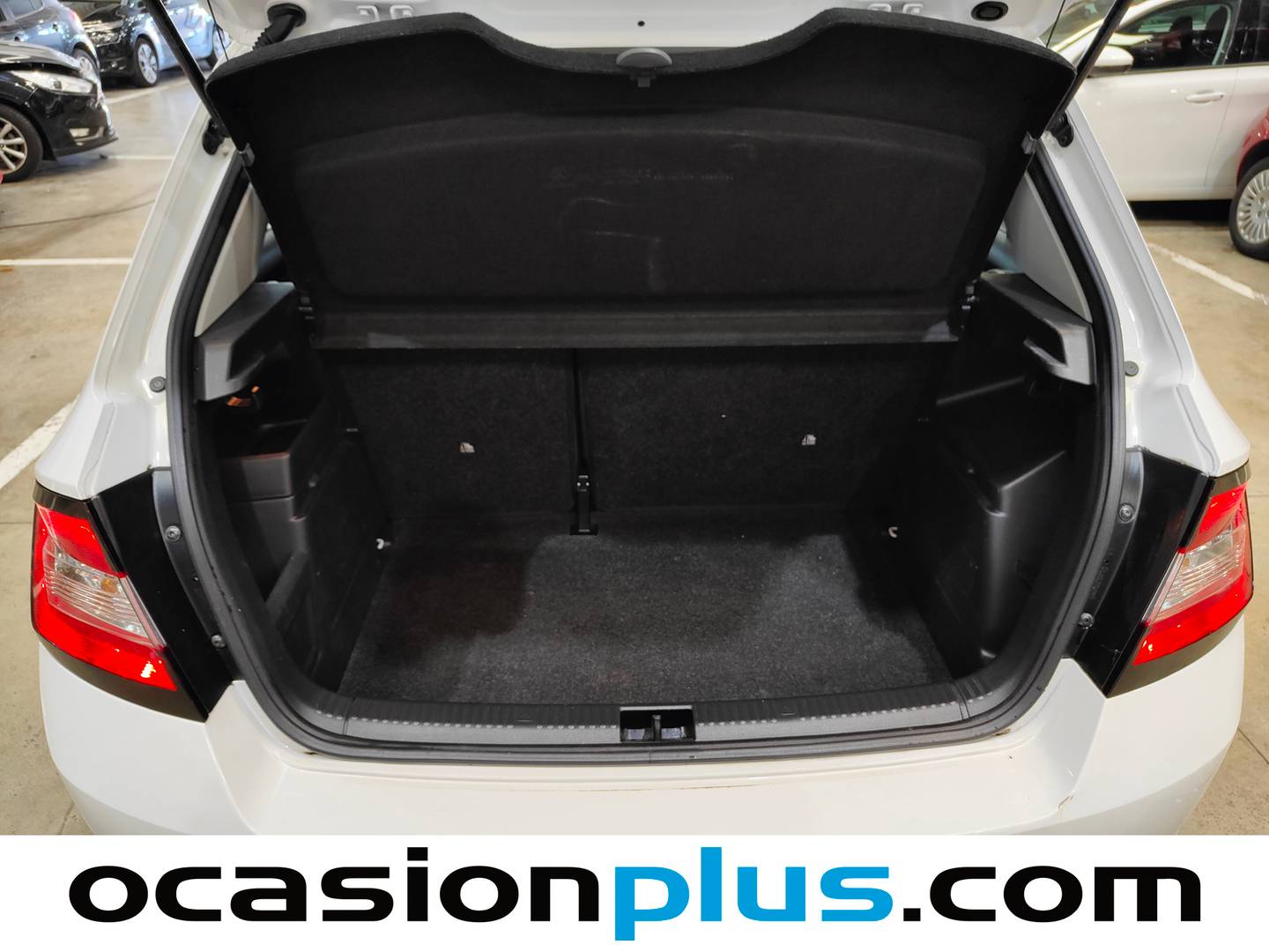 Skoda Fabia Skoda Fabia 1.0 MPI Business (75 CV) manual