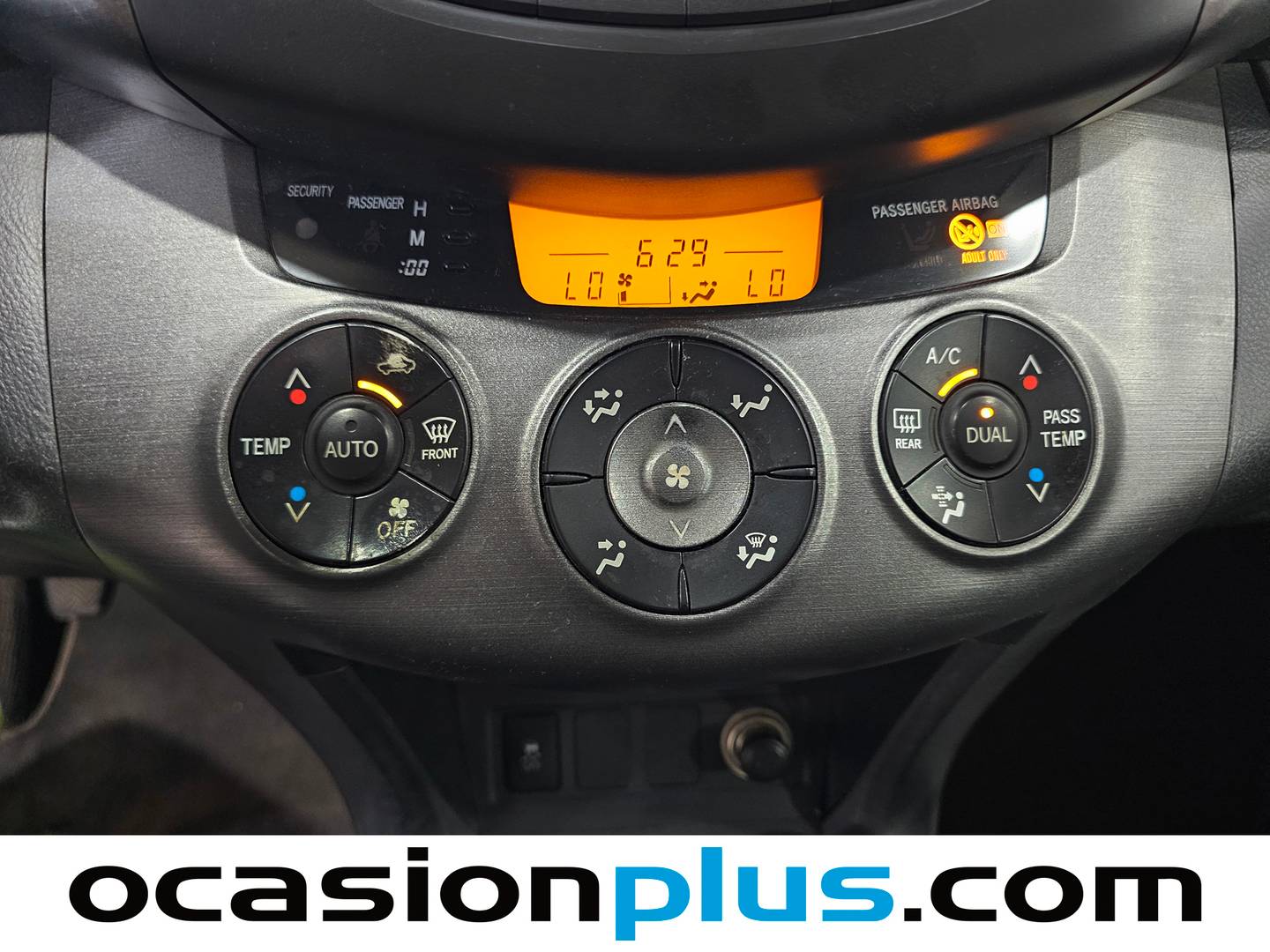 Extras y acabados del Toyota Rav4 Toyota Rav4 2.2 D-4D Advance 4x2 (150 CV)