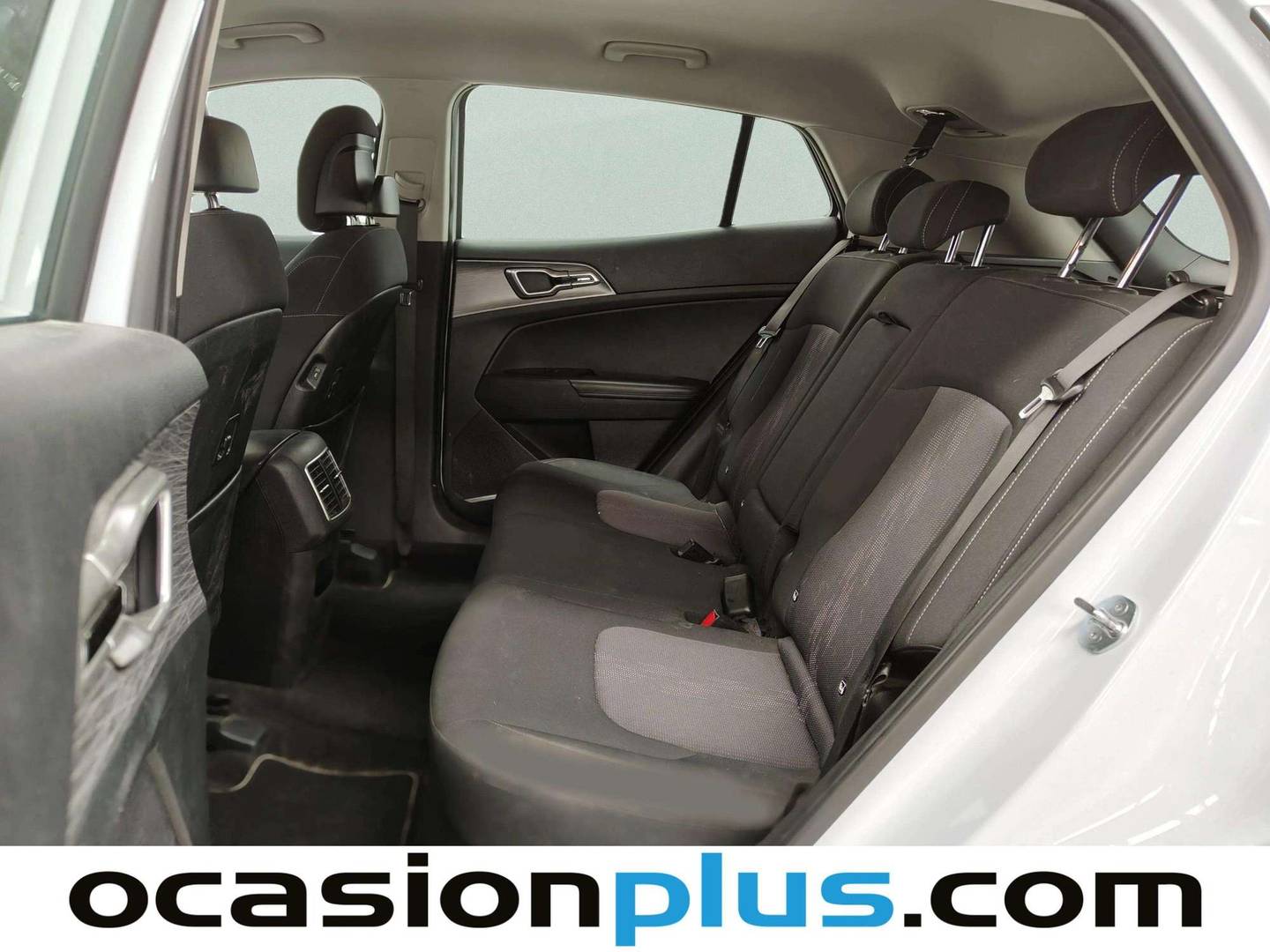 Foto asientos traseros KIA Sportage KIA Sportage 1.6 T-GDi Drive 4x2 (150 CV)