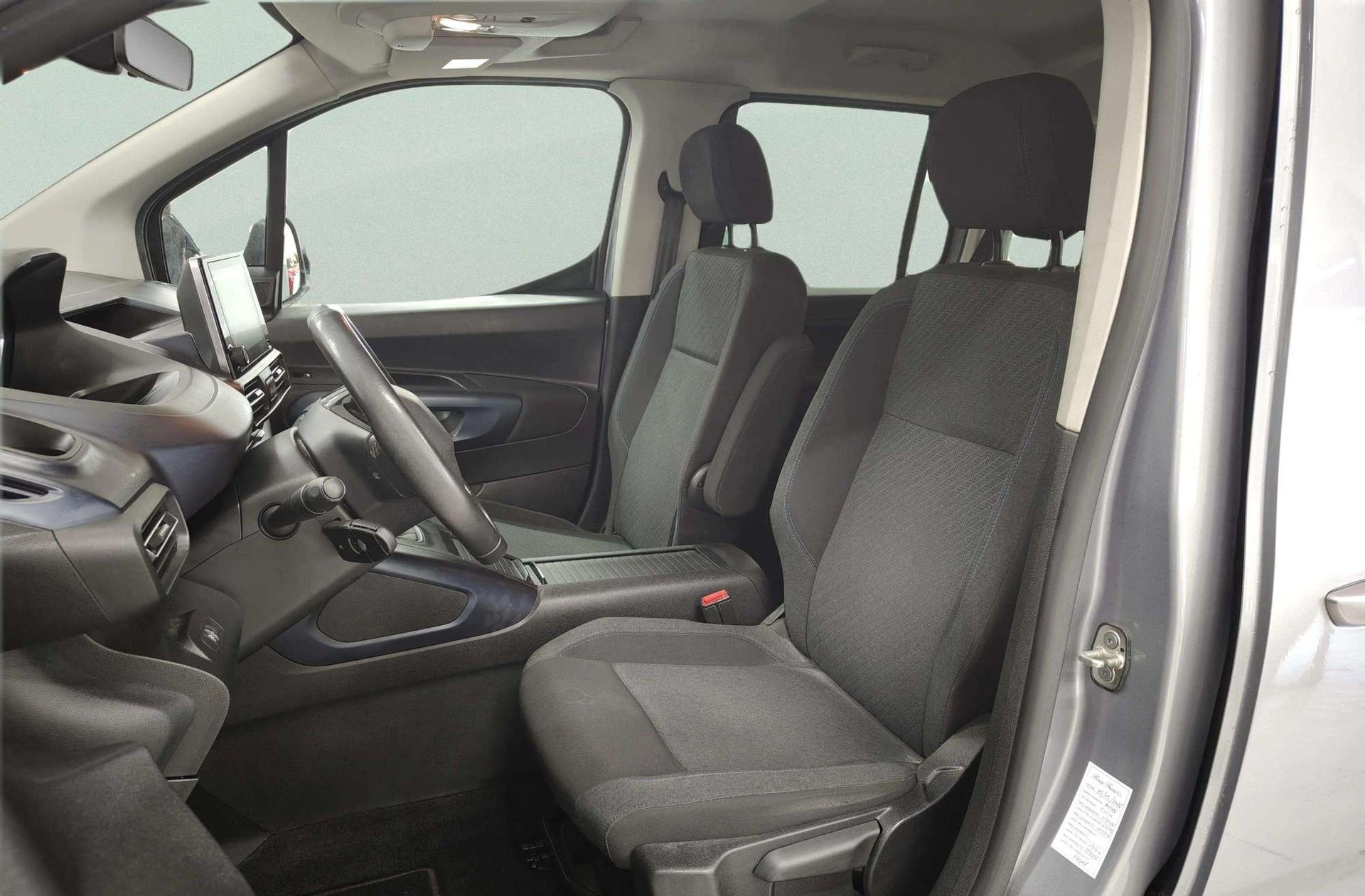Peugeot Rifter BlueHDi 130 Allure Standard - foto 12