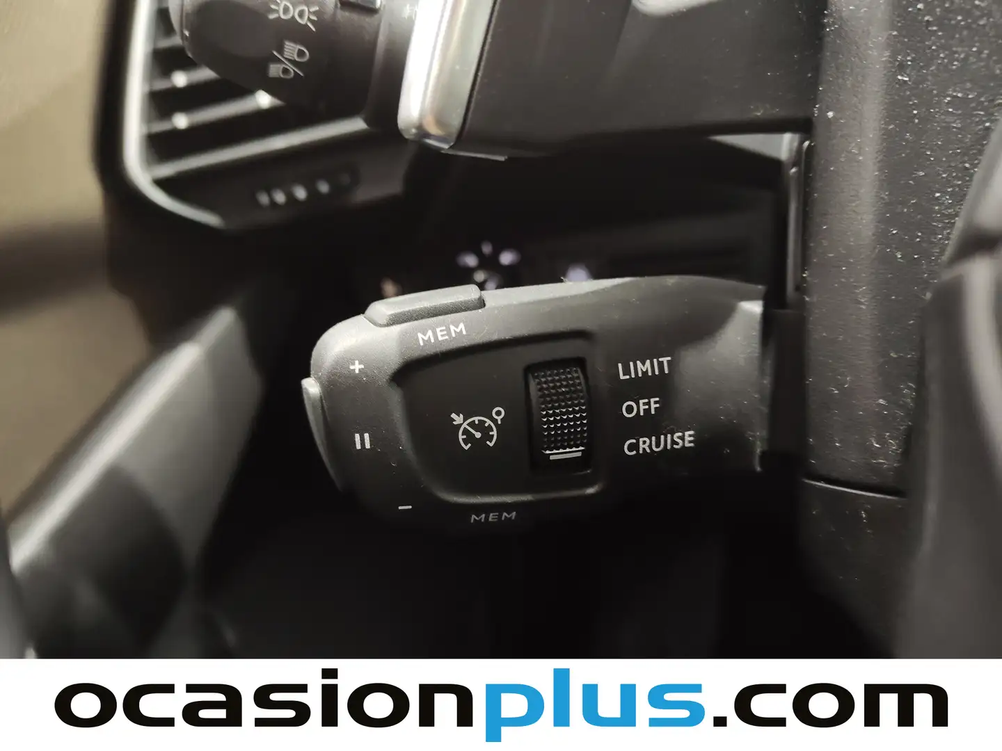 Foto DS DS 7 Crossback DS DS7 Crossback PureTech 130 Bastille+ AT (131 CV)