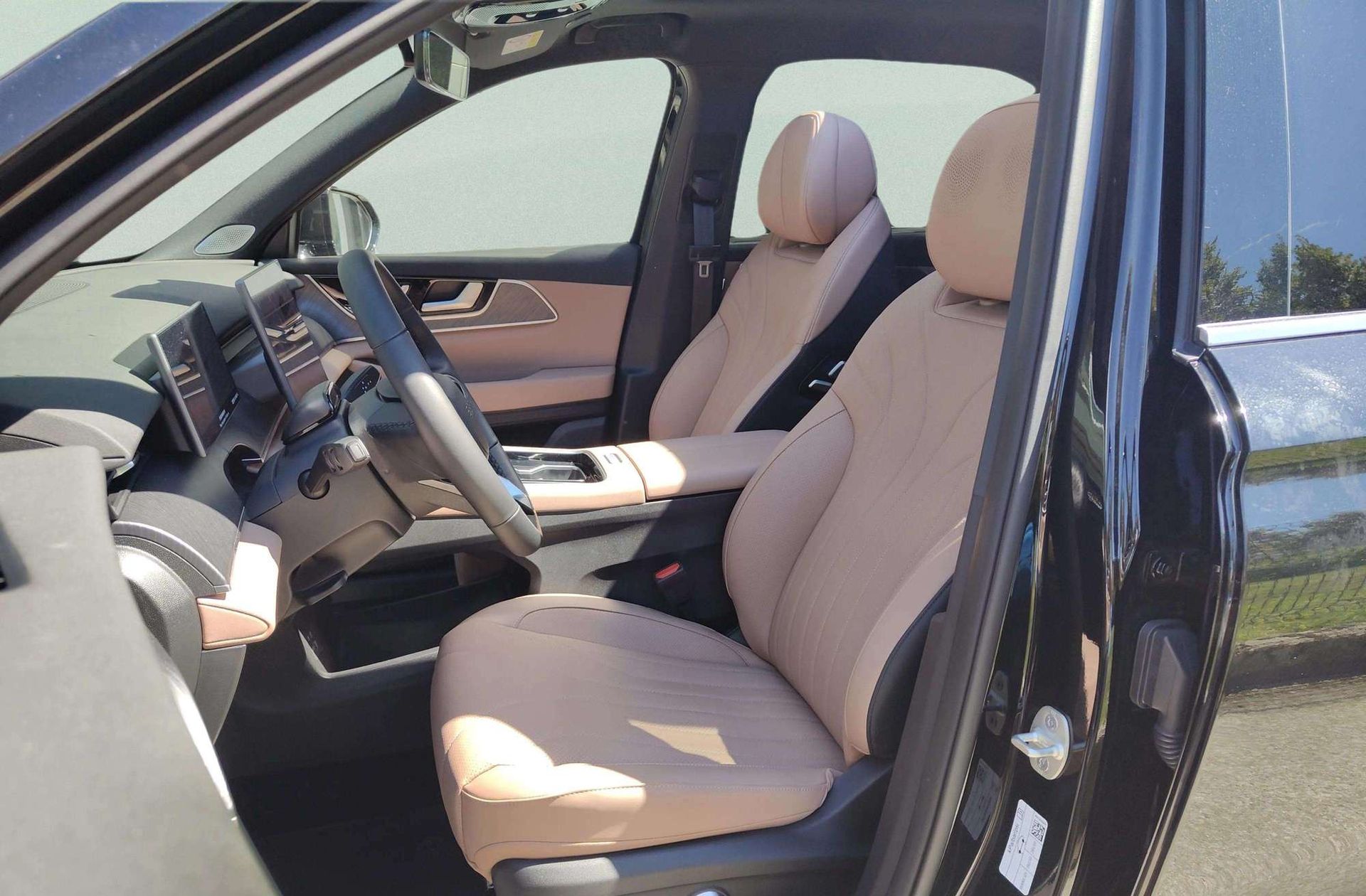 Ebro s900 1.5 T-GDi PHEV 3DHT Luxury 4x4 E-CVT 7 plazas - foto 15