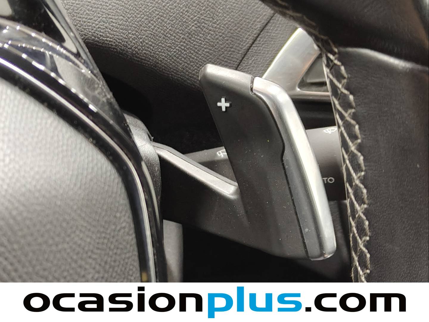 Foto Peugeot 3008 Hybrid Peugeot 3008 Hybrid 300 Allure Pack e-EAT8 (300 CV)