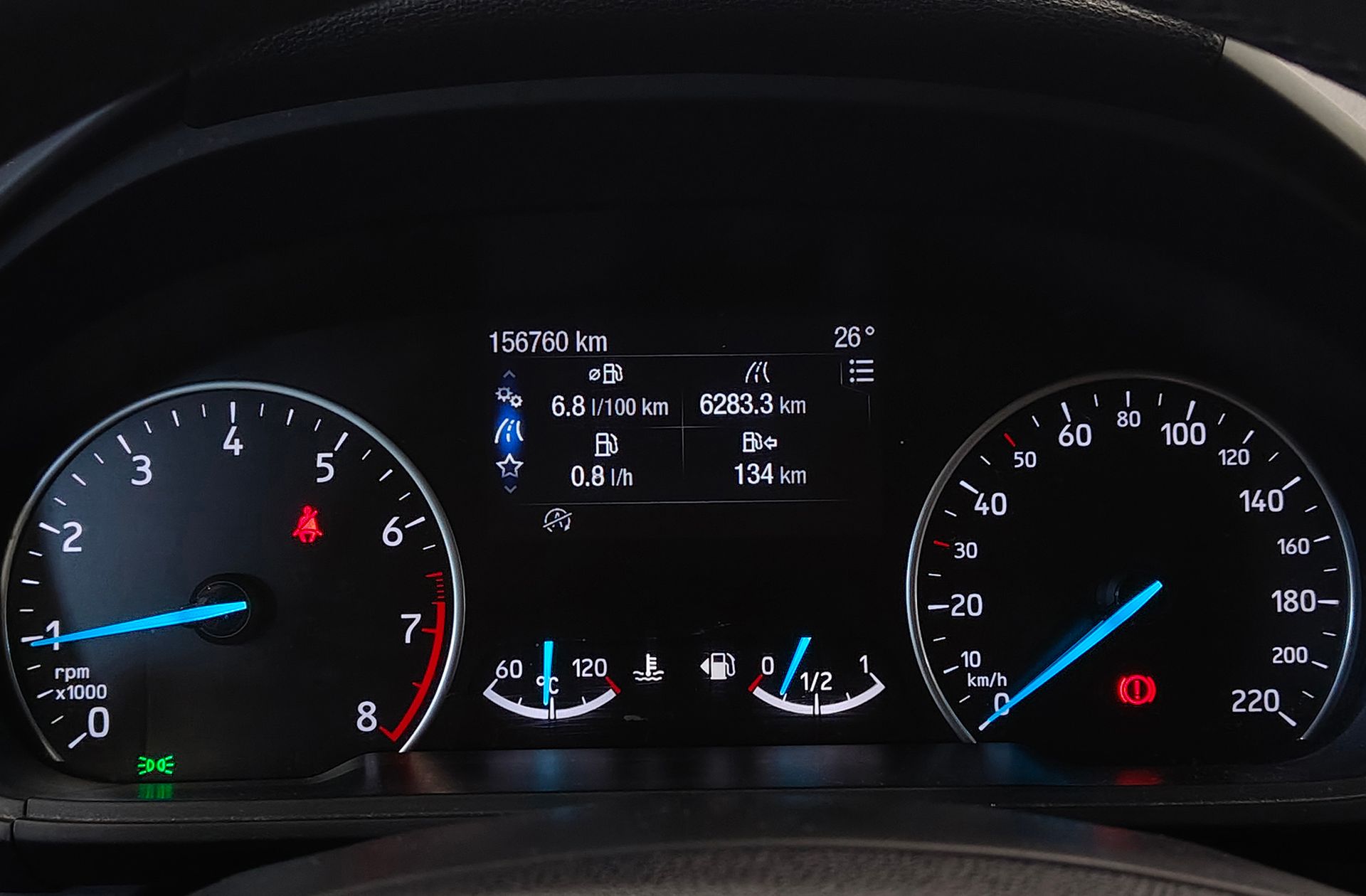 Ford EcoSport 1.0T EcoBoost Titanium - foto 21