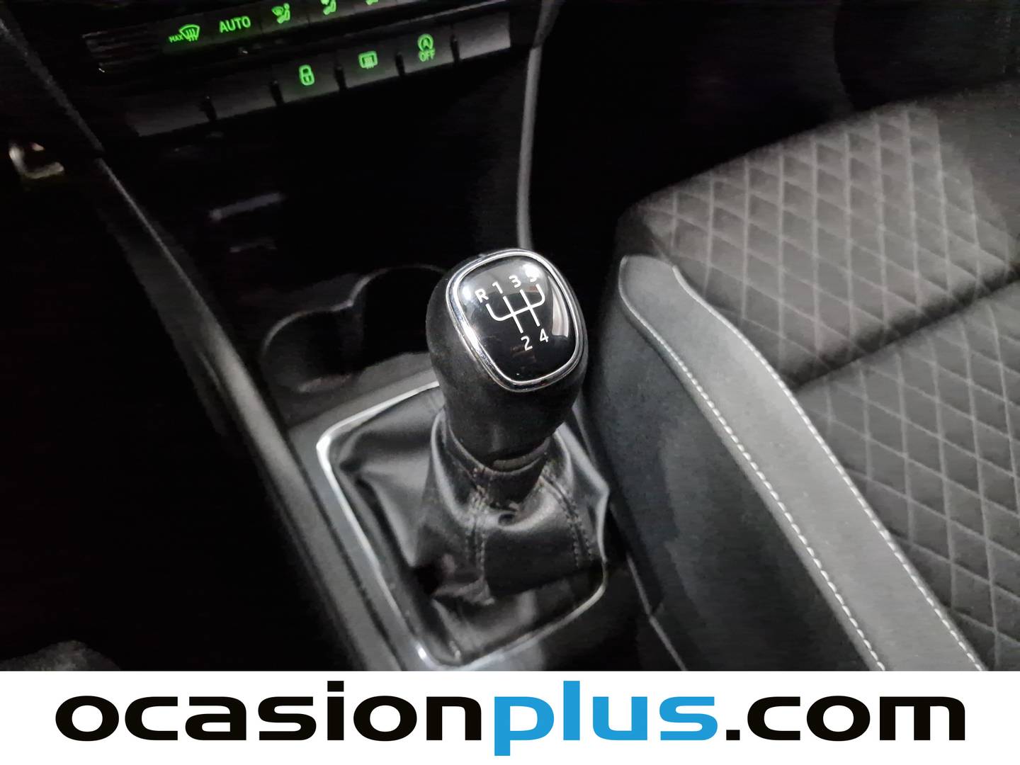 Skoda Spaceback Skoda Spaceback 1.0 TSI Like (95 CV) de segunda mano