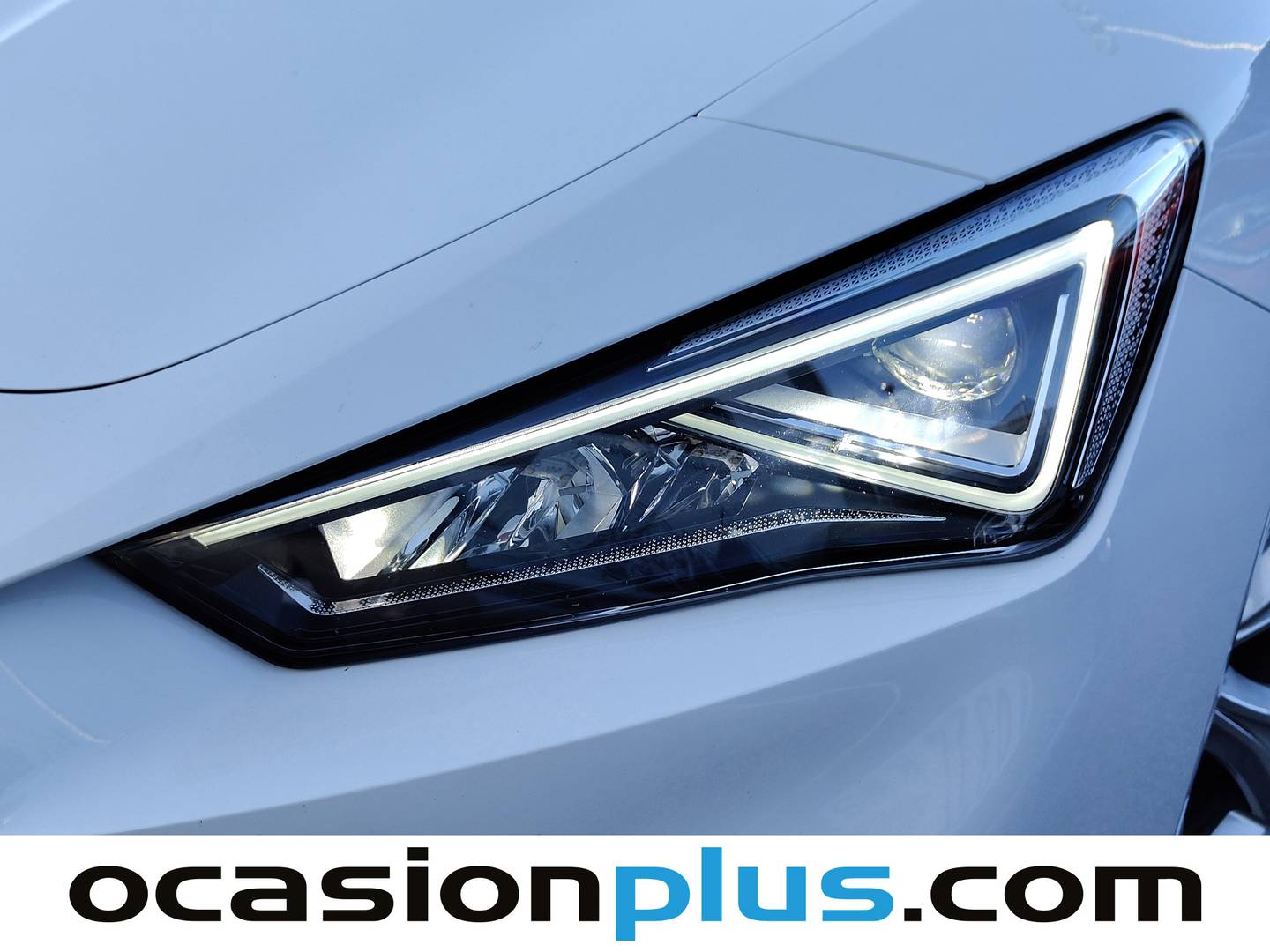 Paquetes del Seat León SEAT León 1.4 e-Hybrid S&S FR XL DSG (204 CV)