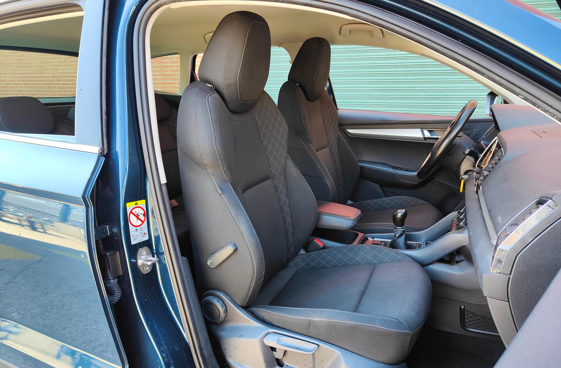 Škoda Karoq 1.0 TSI Ambition - foto 18
