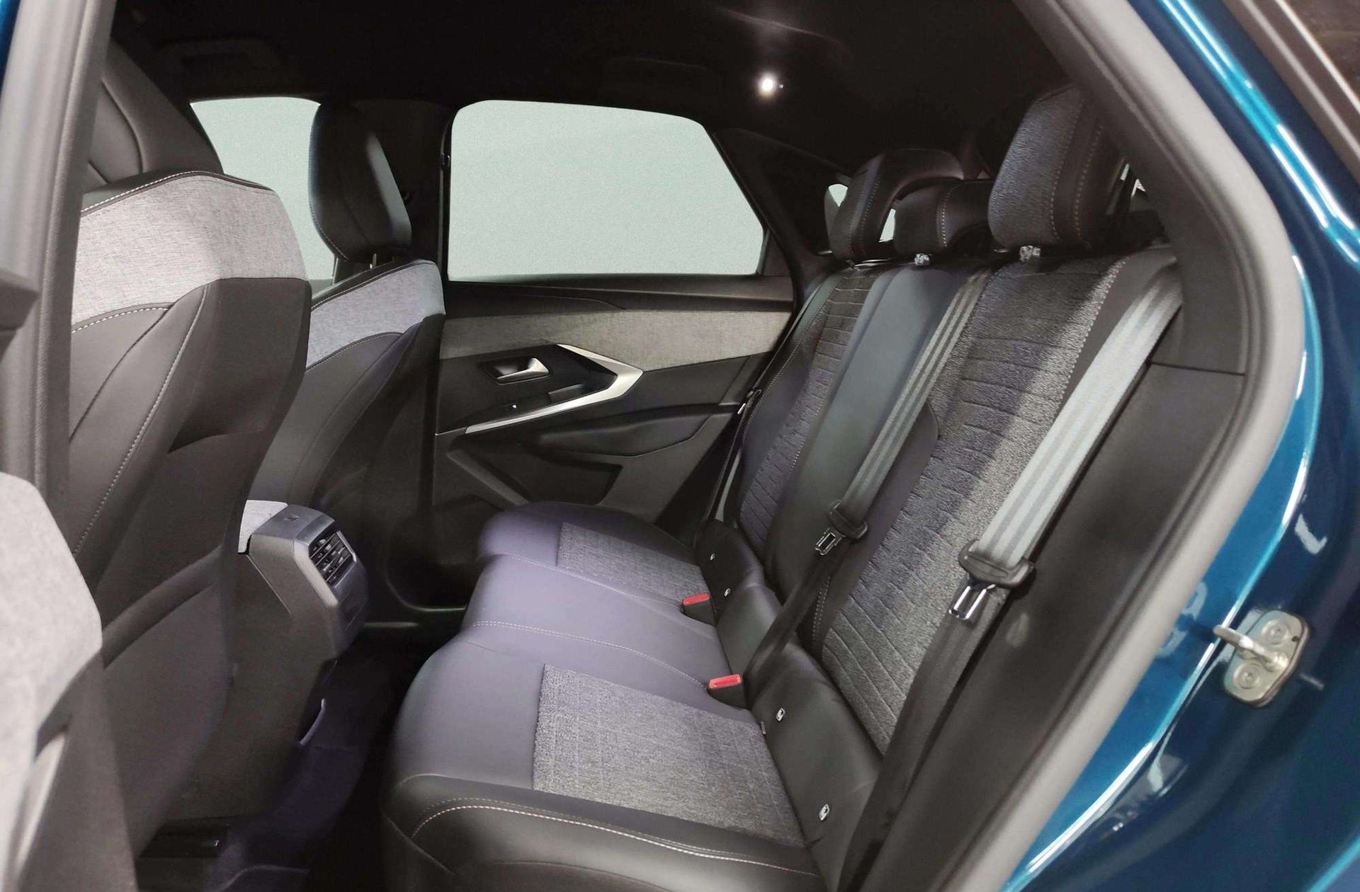 Peugeot 3008 145 Allure eDCS6 - foto 16