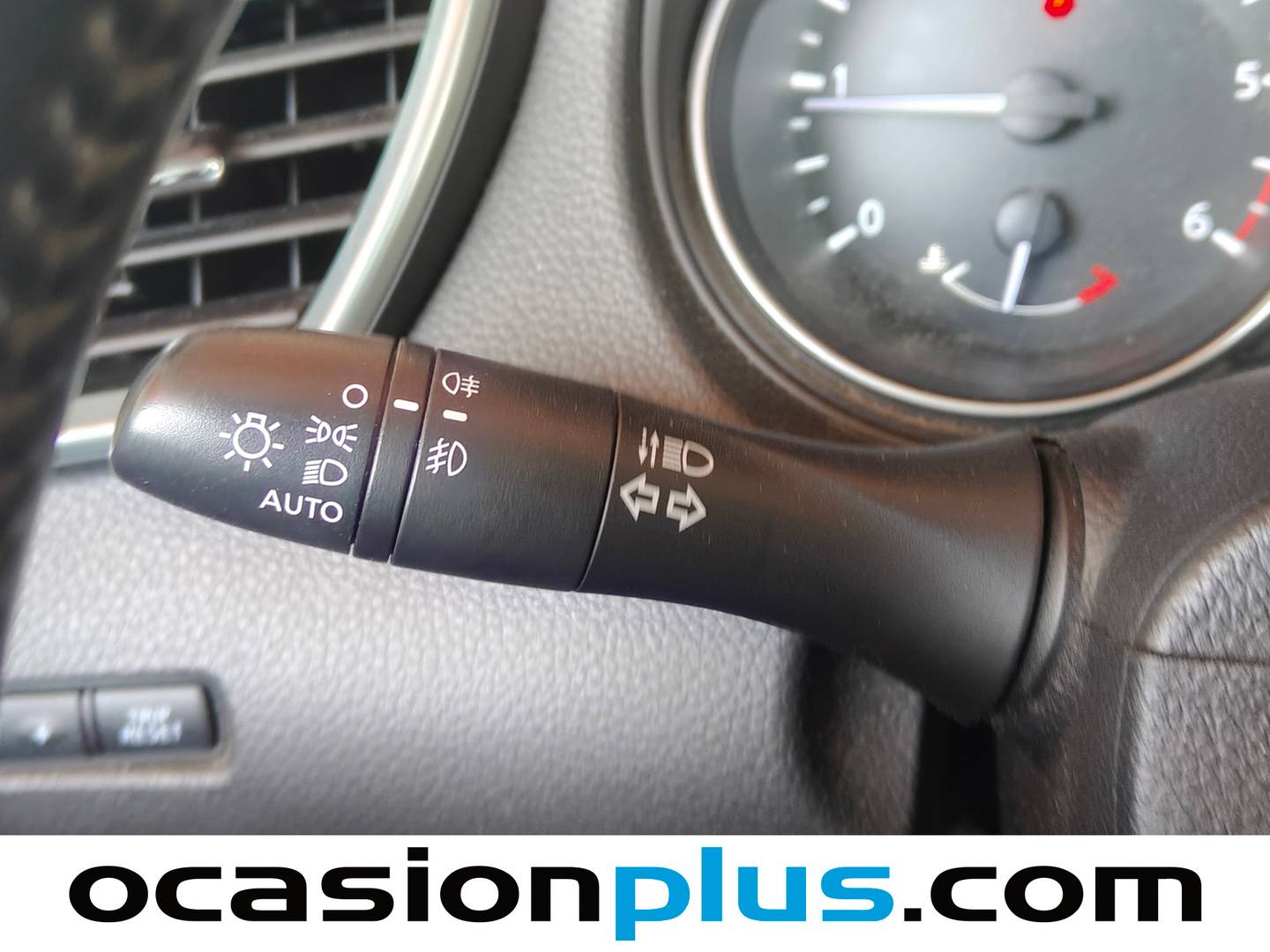 Acabados Nissan QASHQAI Nissan Qashqai Qashqai dCi 110 N-Connecta 4x2 (110 CV)