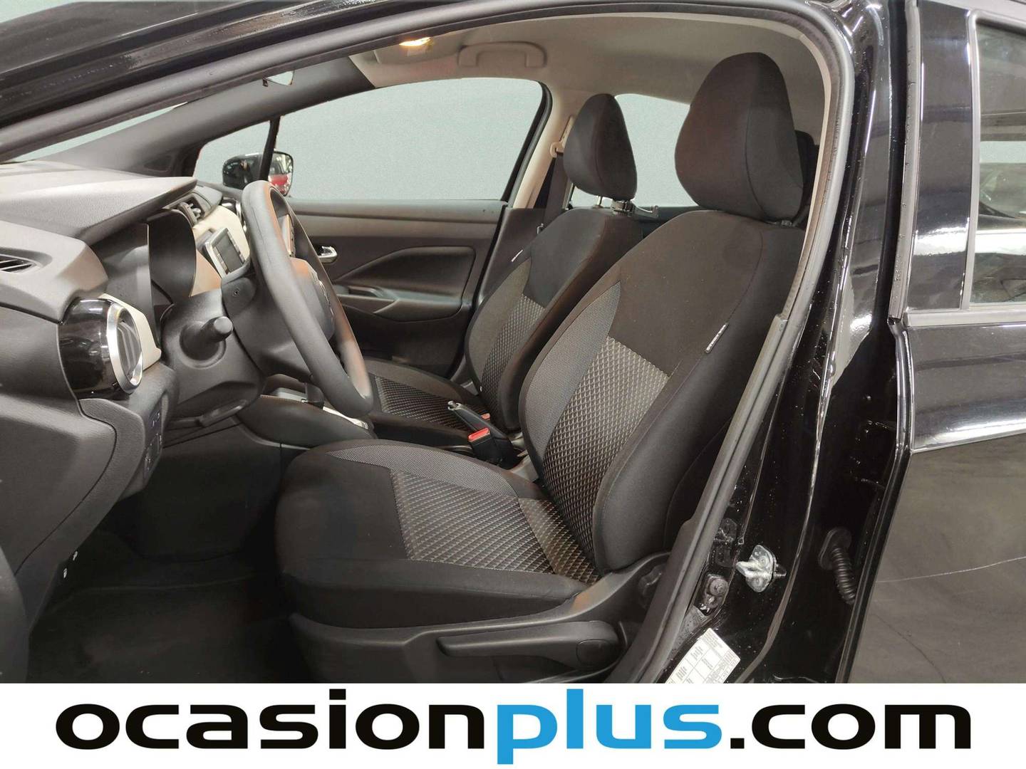 Foto asientos delanteros Nissan Micra Nissan Micra IG-T 92 Acenta CVT (92 CV)