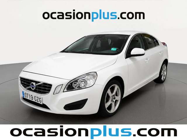 Volvo S60 D3 Momentum (163 CV) de segunda mano