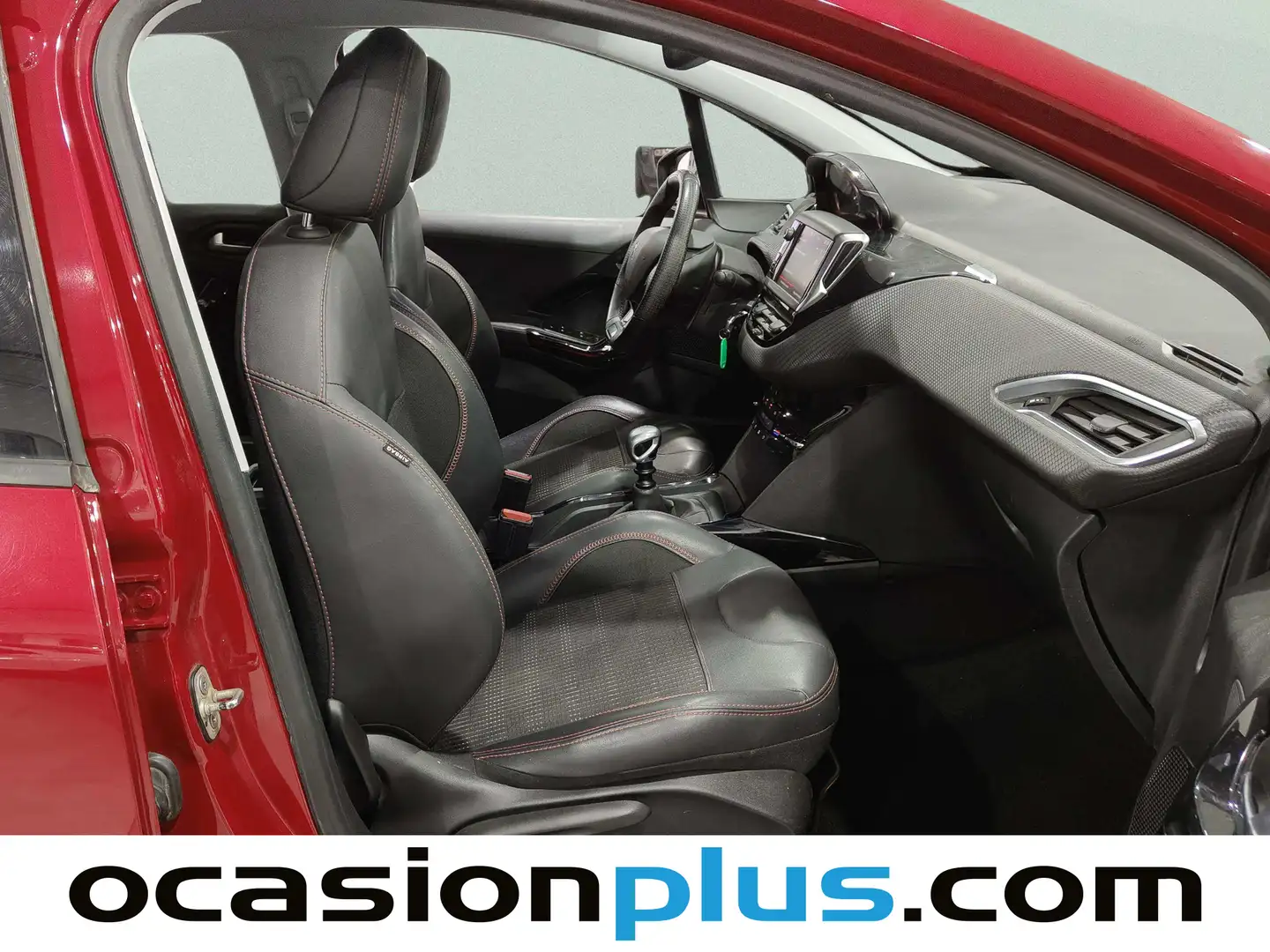 Foto Peugeot 2008 Peugeot 2008 PureTech 130 S&S GT Line (130 CV)