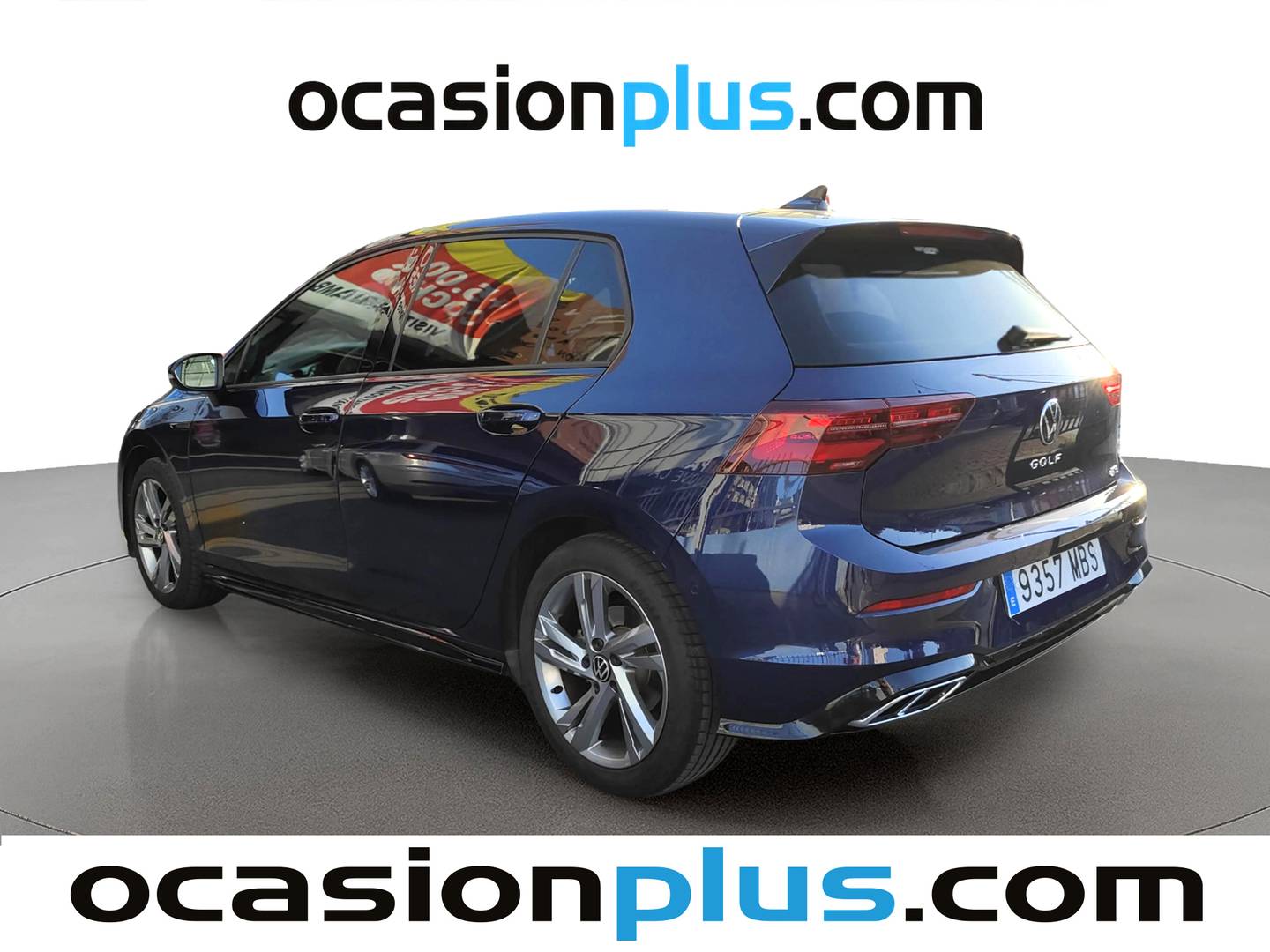 Foto trasera Volkswagen Golf Volkswagen Golf R-Line 1.5 eTSI (150 CV) DSG izquierda