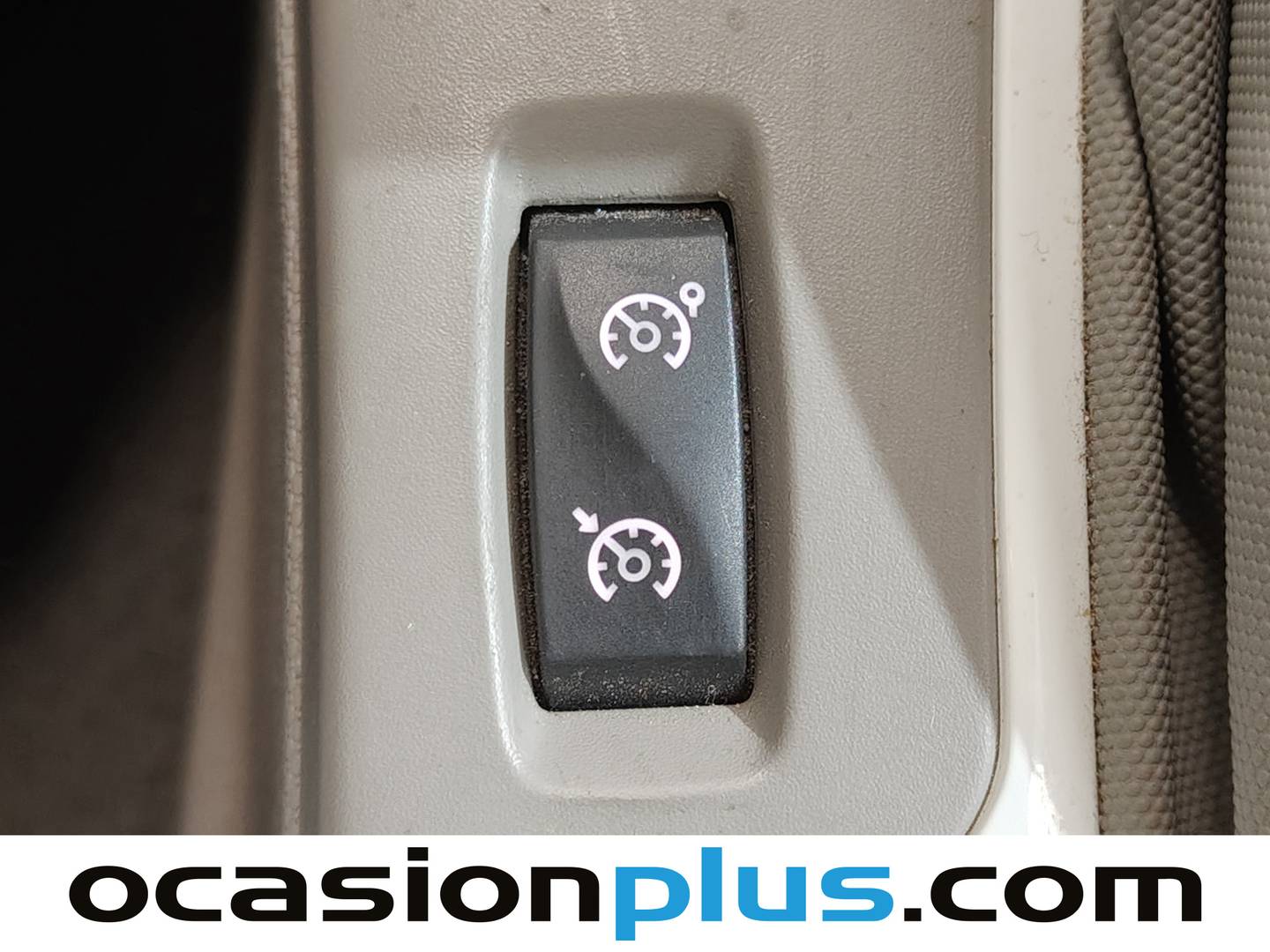 Equipamiento del Renault ZOE Renault Zoe Zen R240 (88 CV)