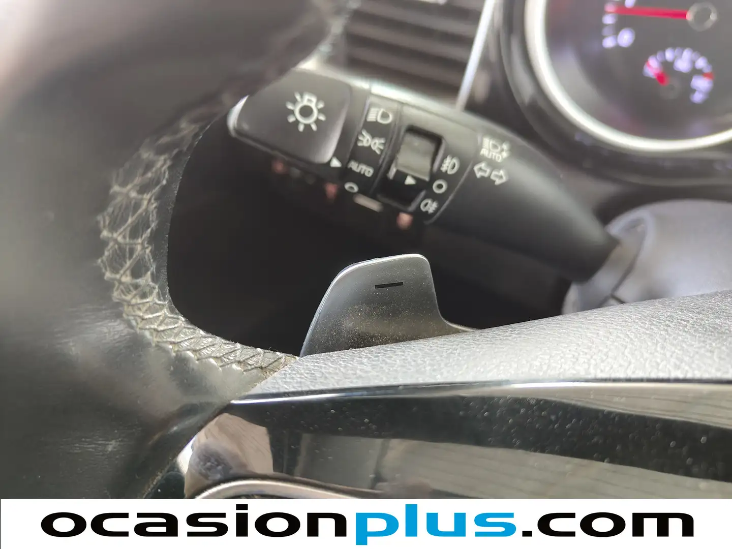 Foto KIA Ceed Kia Ceed 1.4 T-GDi Tech DCT (140 CV)