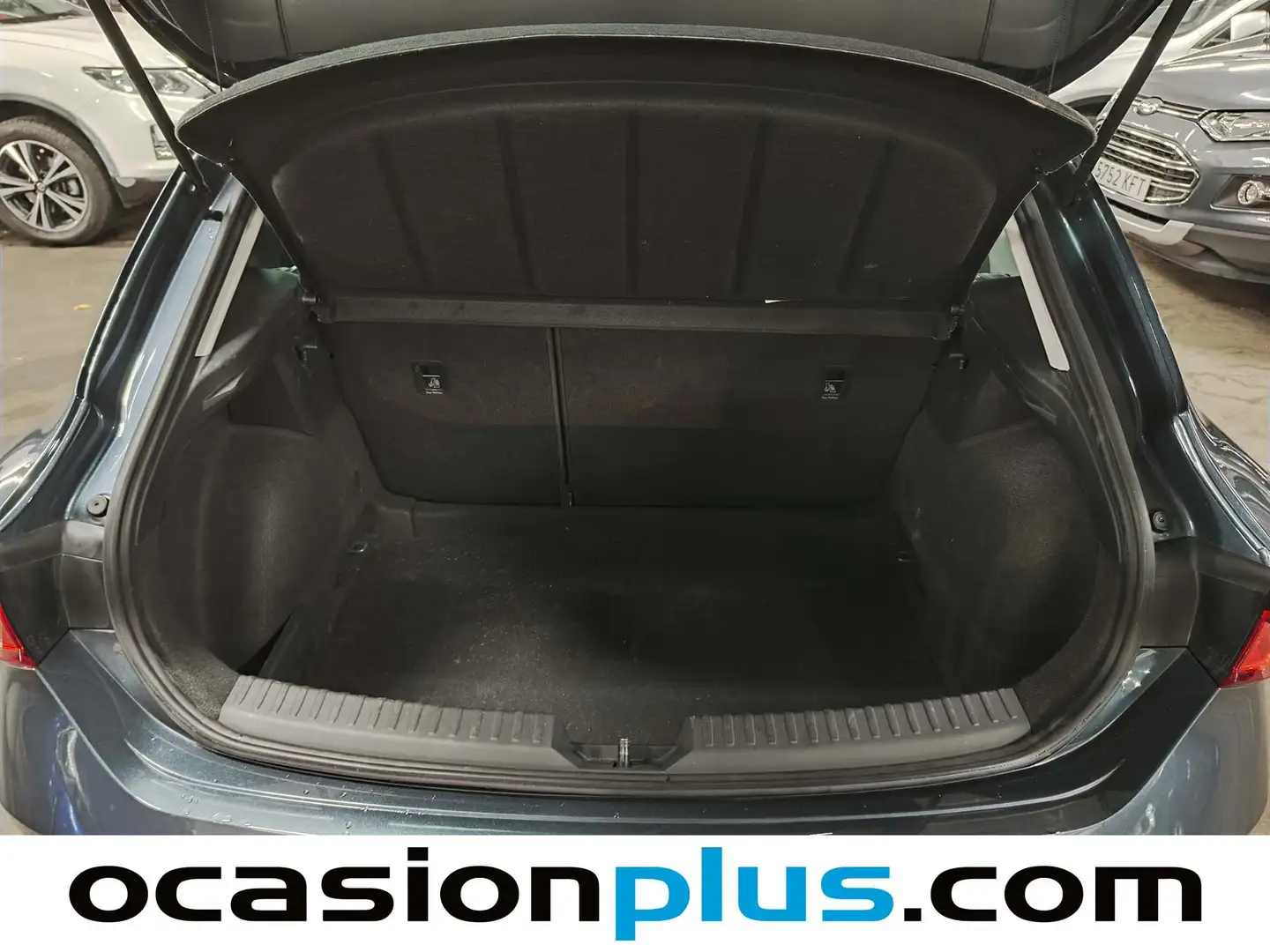 Foto Seat León SEAT León 1.5 TSI S&S Style 25 Aniversario  (116 CV)