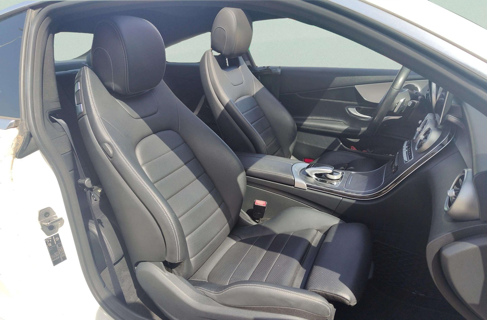 Mercedes-Benz Clase C Coupe 250 d Pack AMG - foto 16