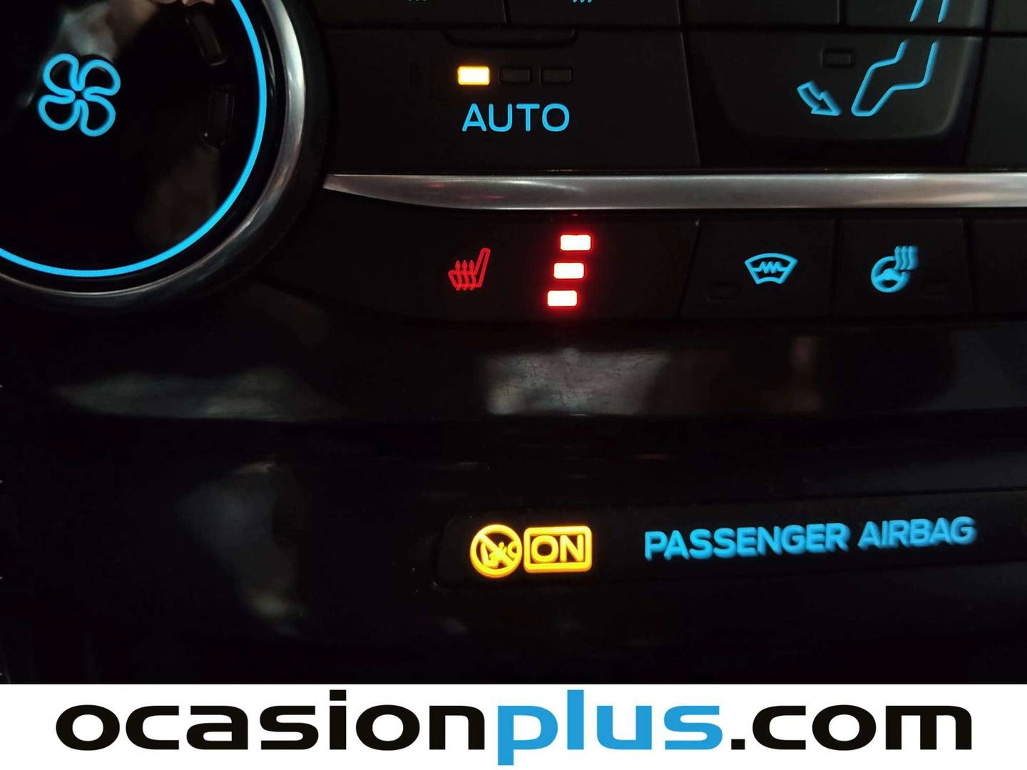 Extras y acabados del Ford Puma Ford Puma 1.0 EcoBoost MHEV ST-Line Design (125 CV)