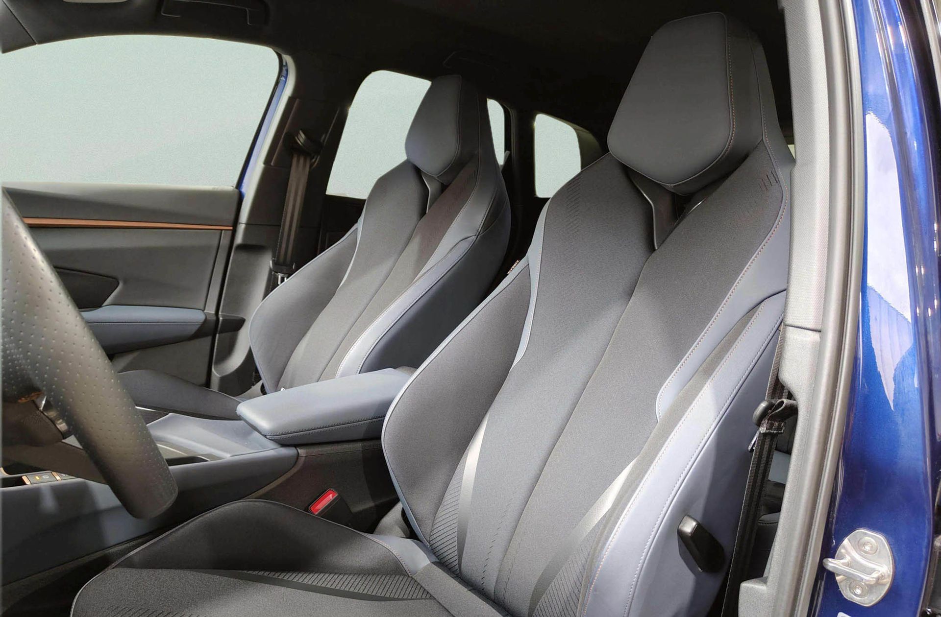 Cupra Terramar 1.5 eTSI DSG - foto 7