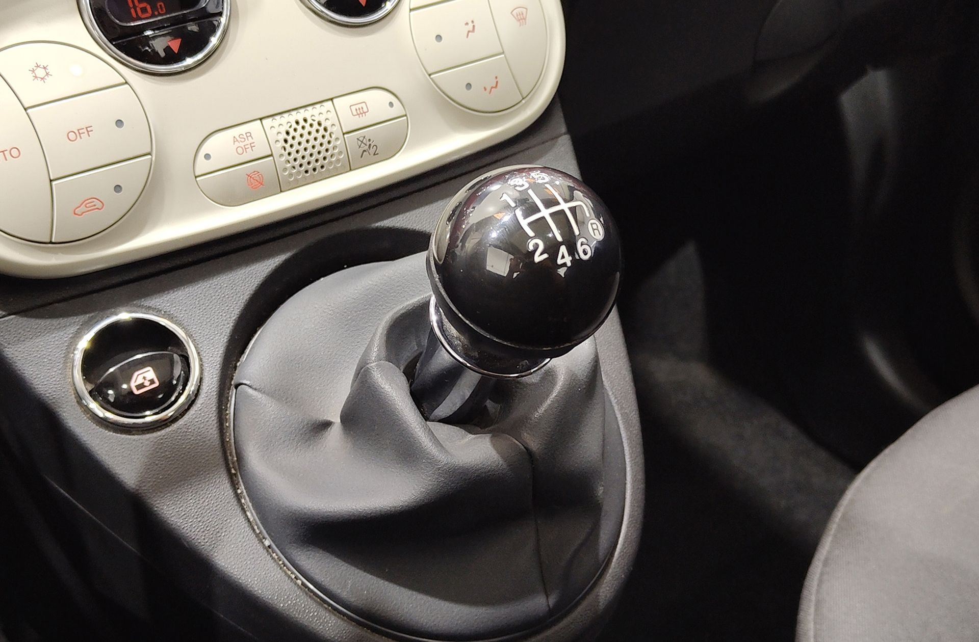 Fiat 500 1.0 Hybrid Dolcevita - foto 5