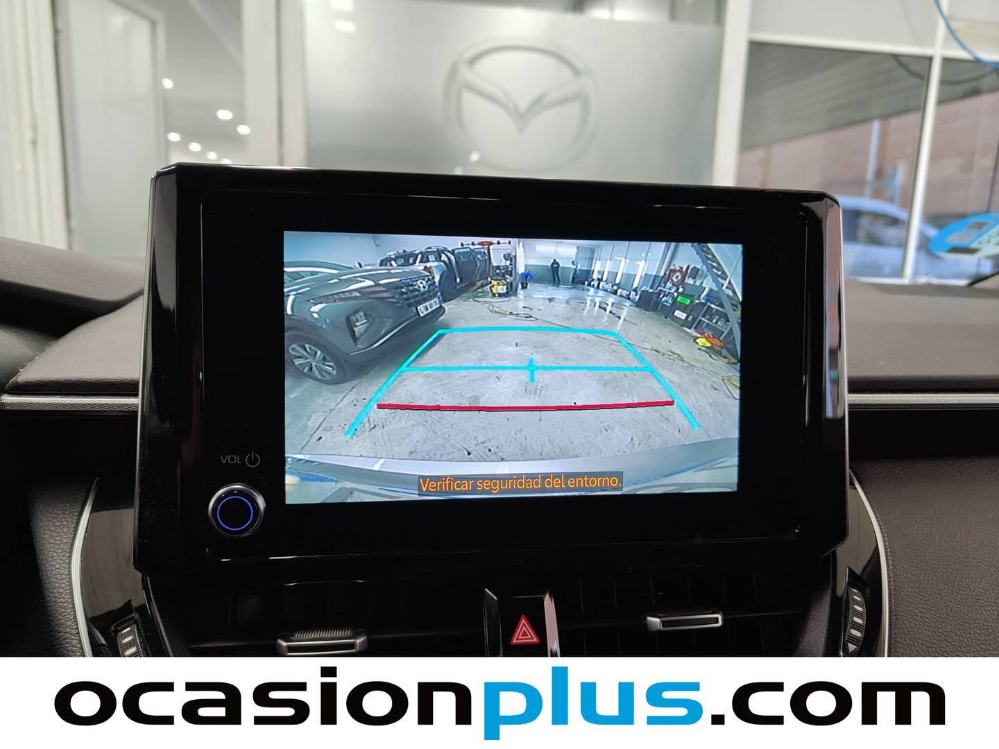 Foto Toyota Corolla Toyota Corolla Touring Sports 180H Style E-CVT (180 CV)