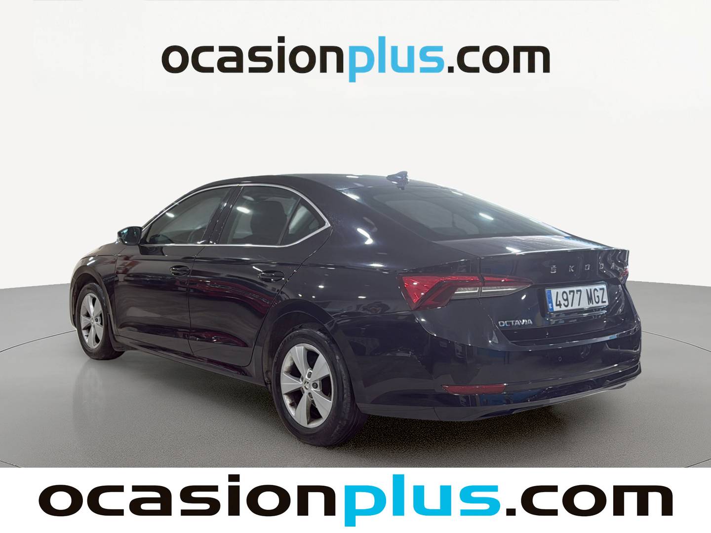 Foto trasera Skoda Octavia Skoda Octavia 2.0 TDI Ambition DSG (150 CV) derecha