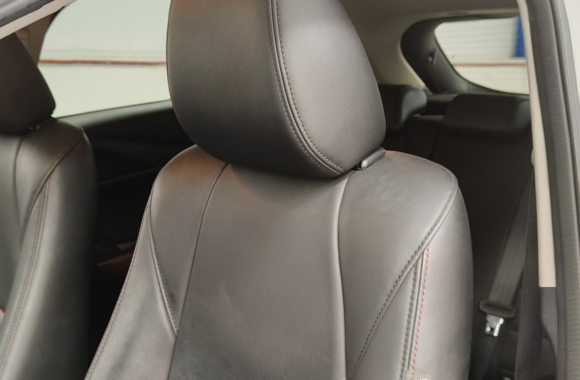 Mazda CX-3 1.5 DE Skyactiv Luxury 2WD - foto 12