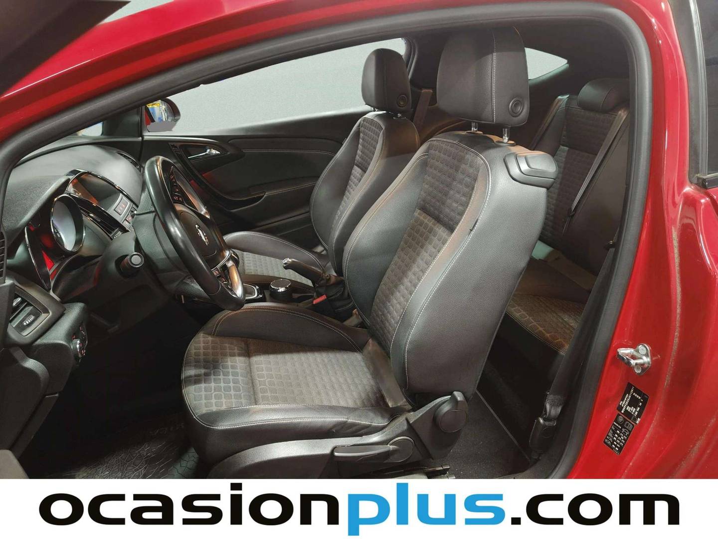 Foto asientos delanteros Opel GTC Opel Astra GTC 1.4 Turbo S&S Sportive (140 CV)