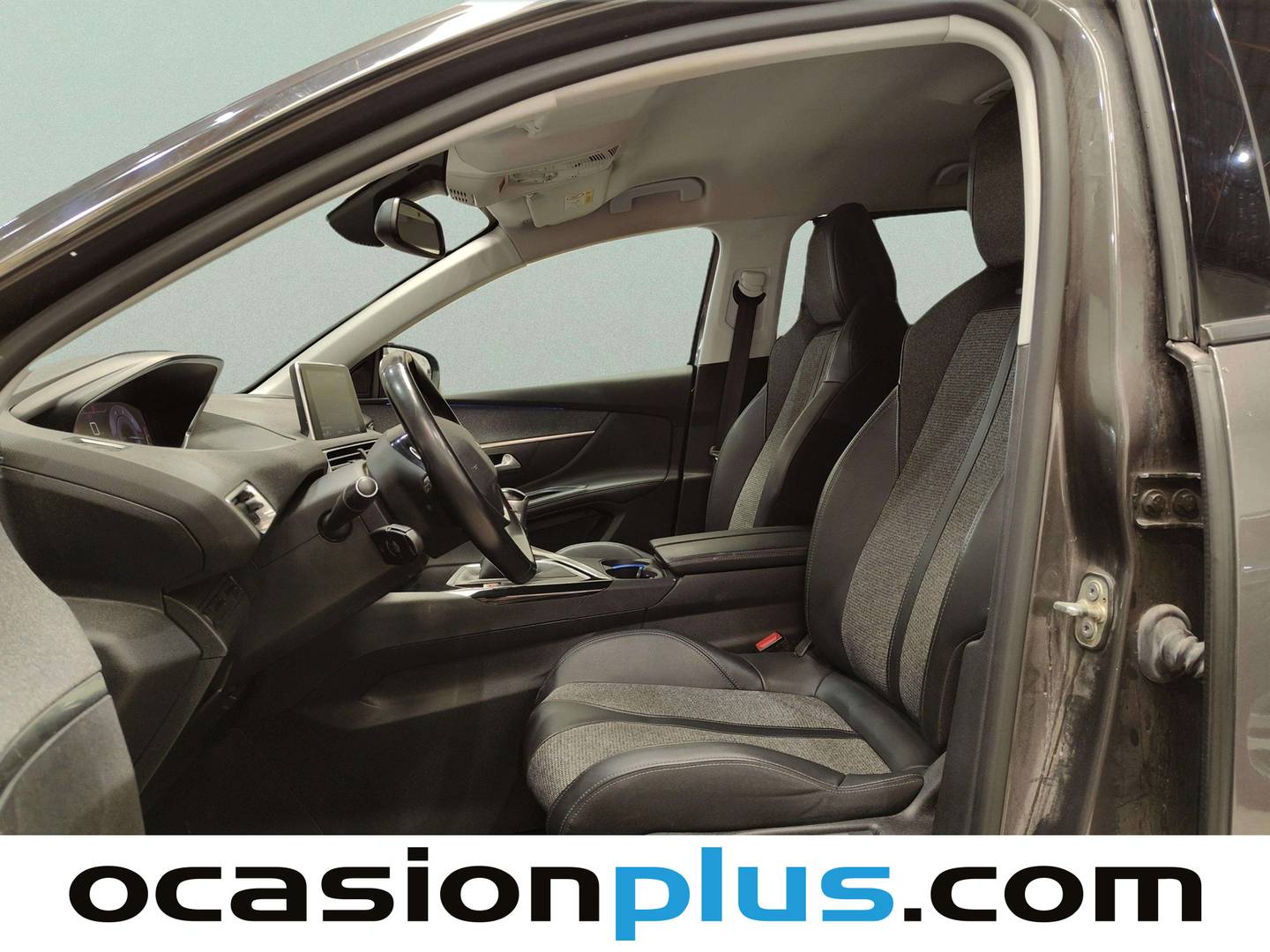 Foto asientos delanteros Peugeot 5008 Peugeot 5008 Allure 1.5L BlueHDi (130CV) S&S 7 Plazas