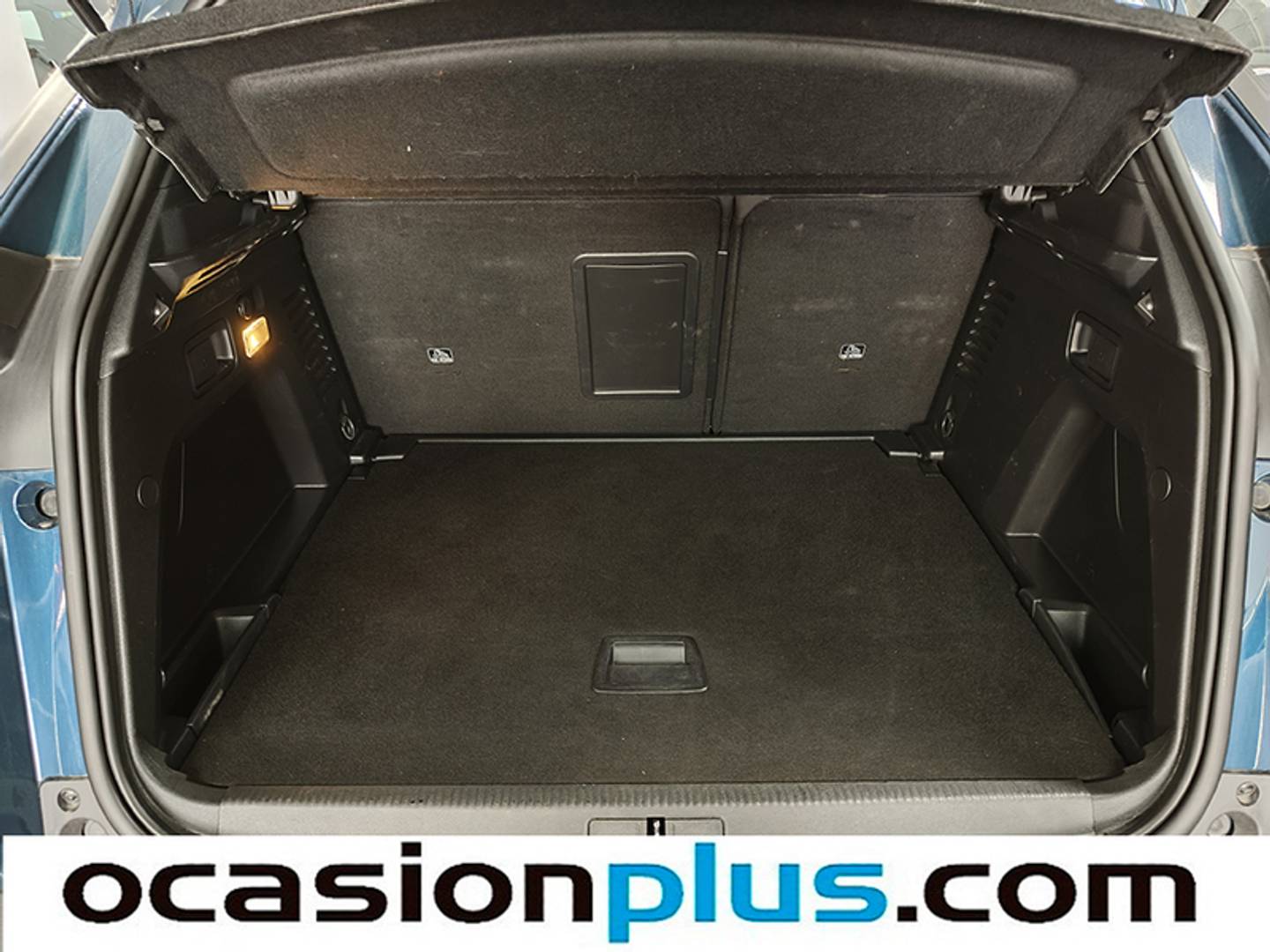 Foto Peugeot 3008 Peugeot 3008 PureTech 130 S&S Allure Pack EAT8 (130 CV)