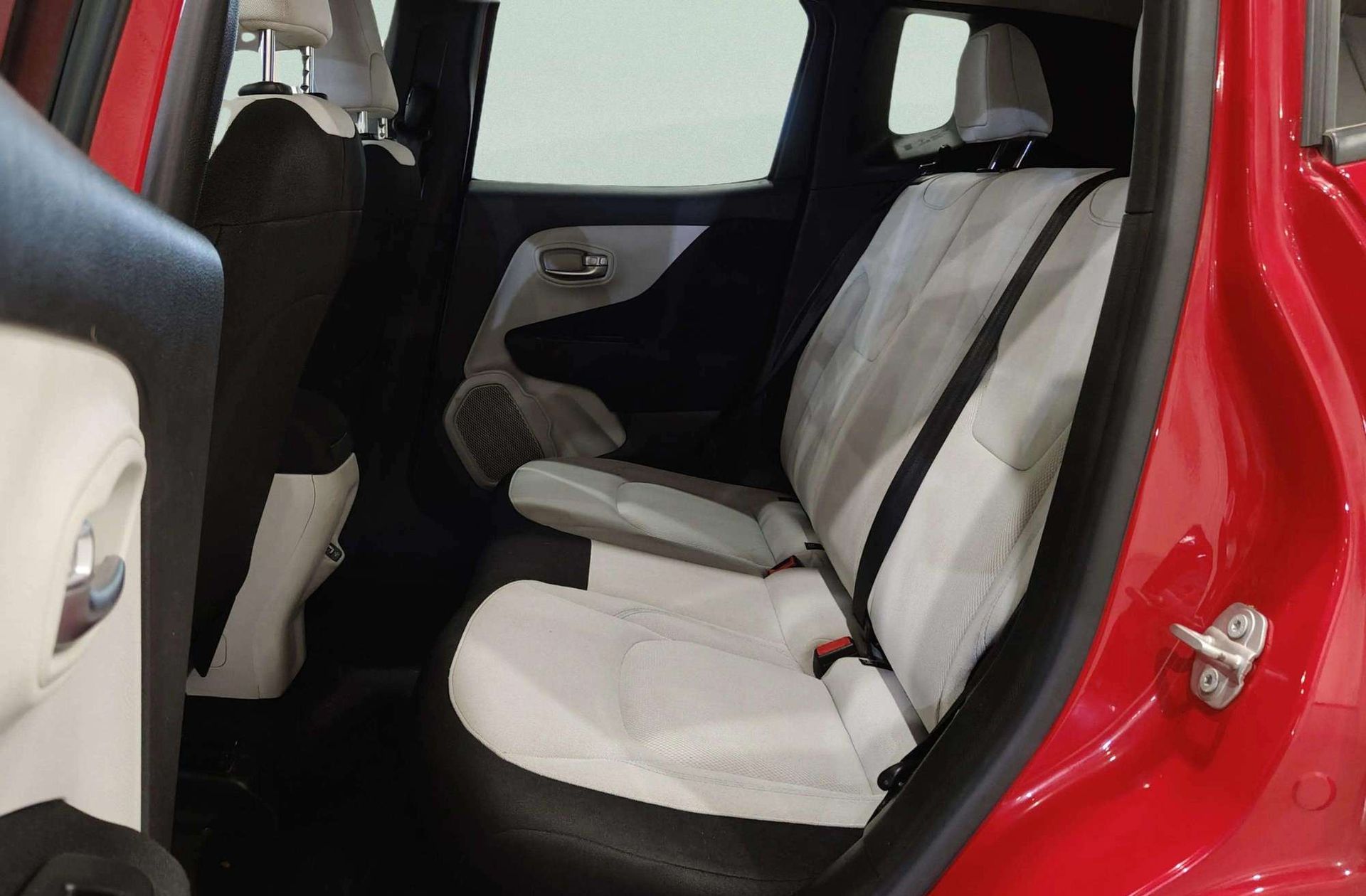 Jeep Renegade 1.0G Longitude 4x2 - foto 9