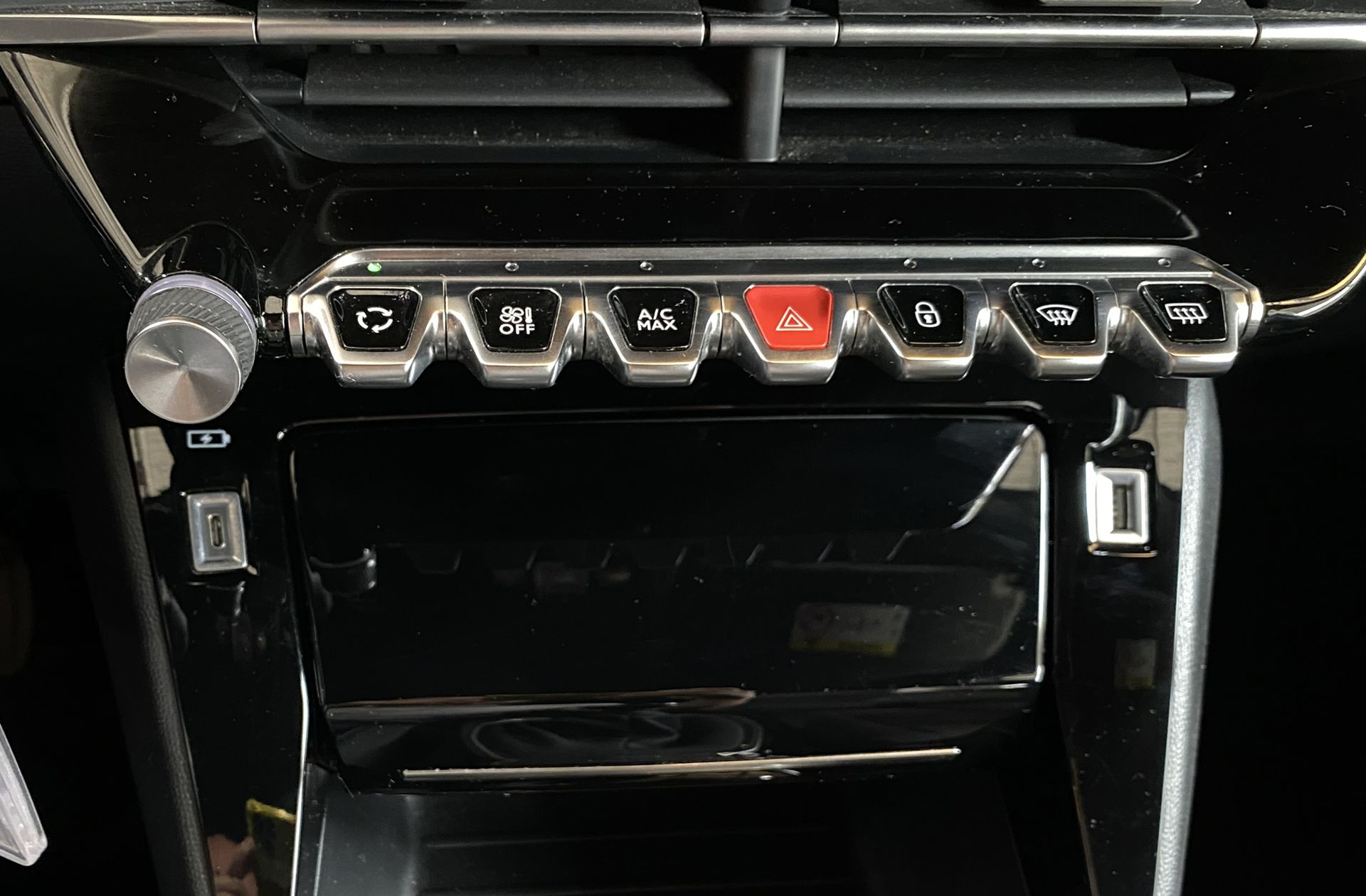Peugeot 2008 PureTech 100 Allure Pack - foto 26