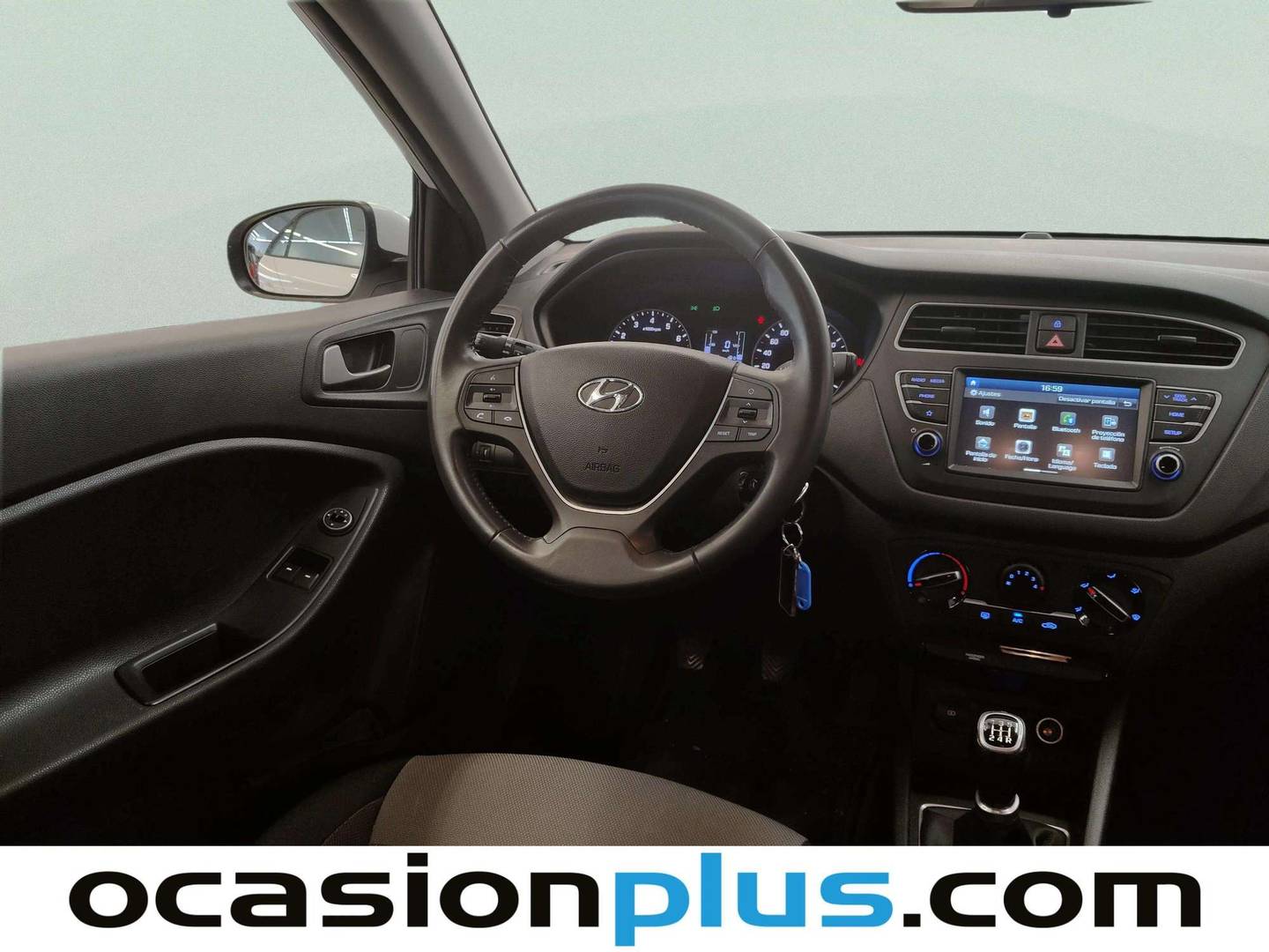 Hyundai i20 Hyundai i20 1.2 MPI Essence LE (75 CV) manual