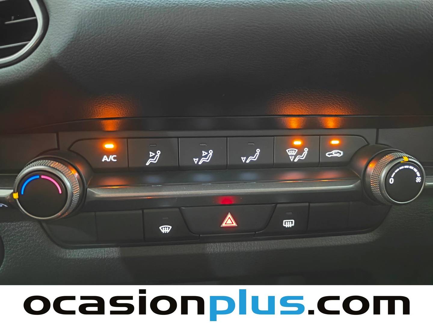 Foto Mazda CX-30 Mazda CX-30 2.5 e-Skyactive G MHEV Prime-Line AT (140 CV)