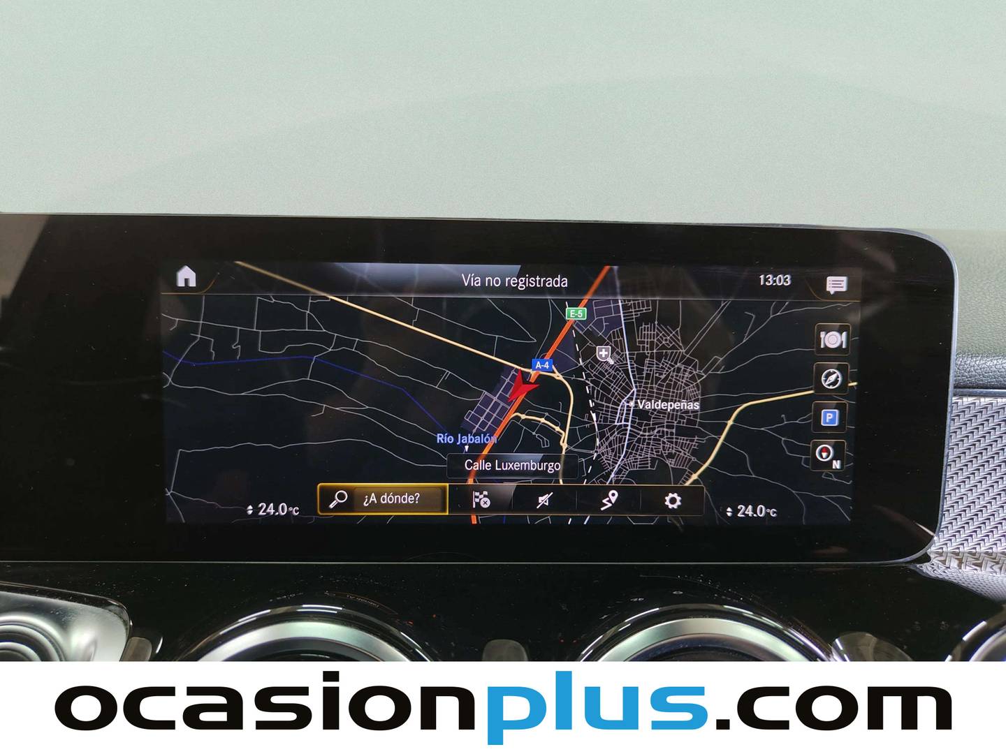 Foto Mercedes GLB Mercedes-Benz GLB 200 d (150 CV) Pack AMG