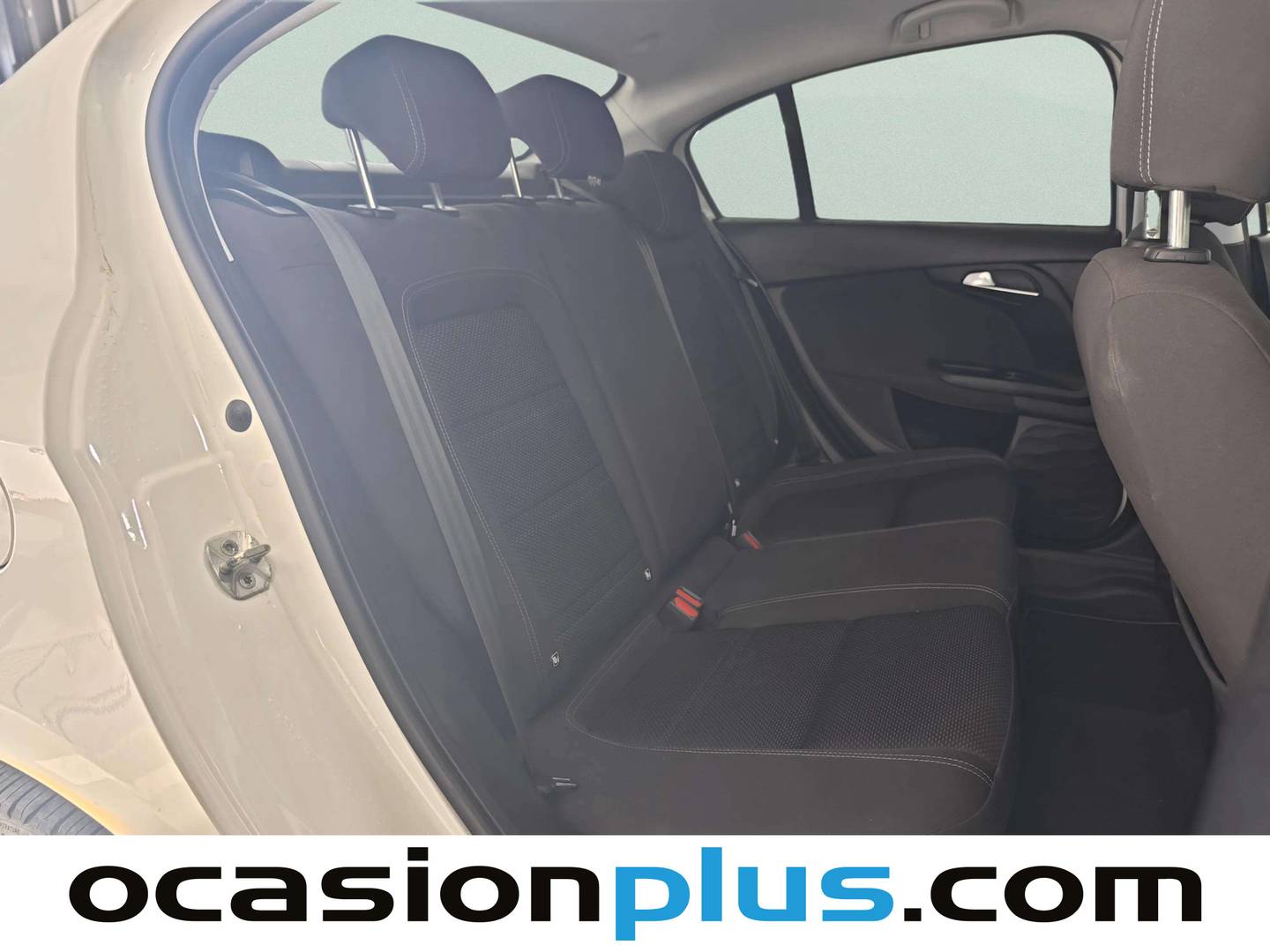 Fiat Tipo Fiat Tipo Sedan 1.3 Multijet Lounge (95 CV) al mejor precio