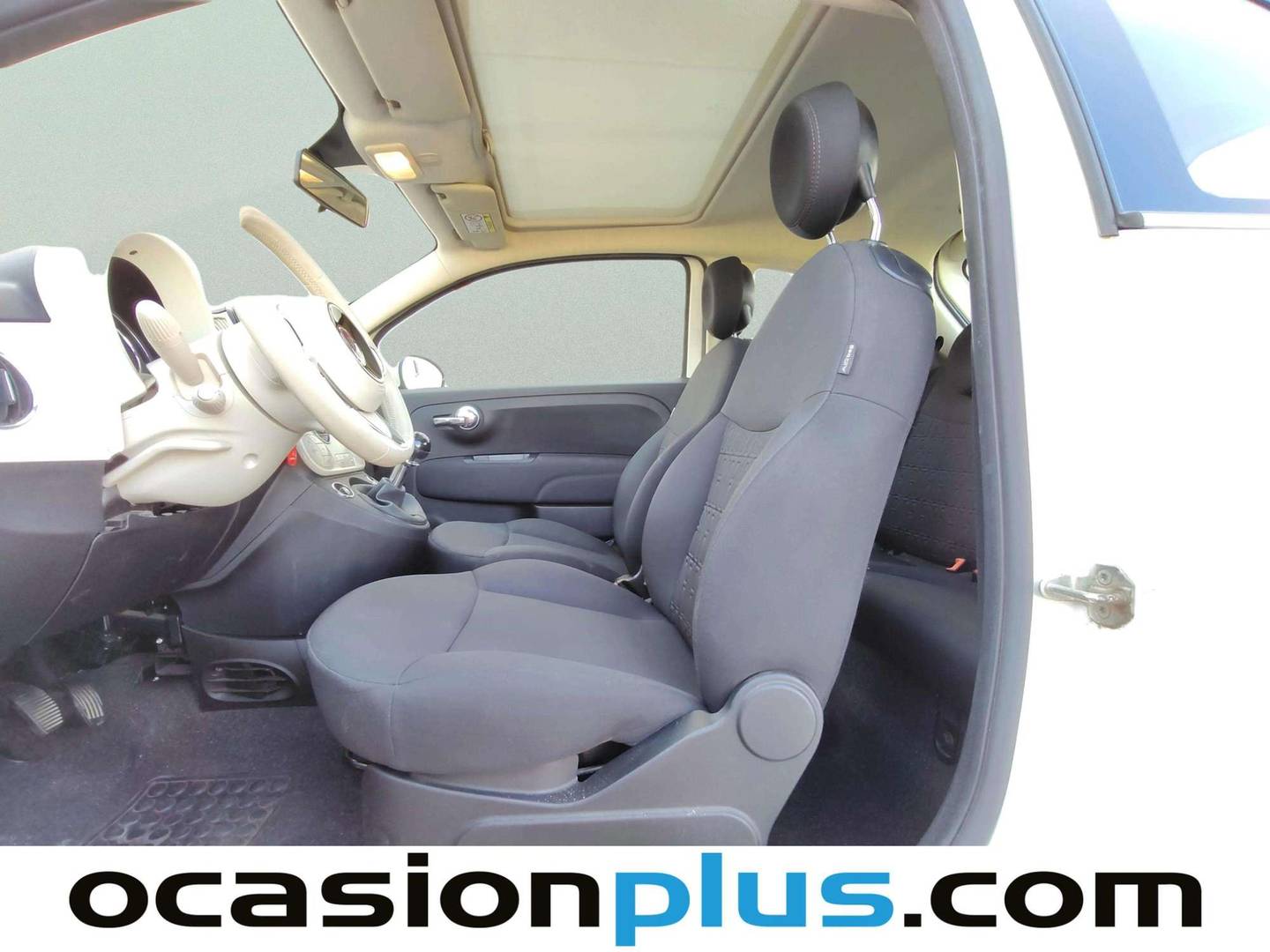 Foto asientos delanteros Fiat 500 Fiat 500 1.0 Hybrid Dolcevita (70 CV)