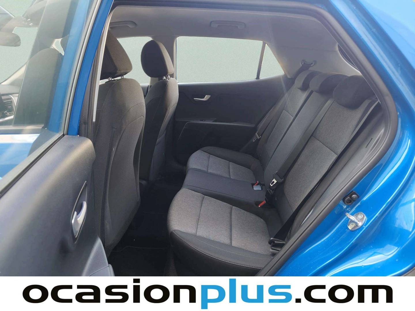 Foto asientos traseros KIA Stonic KIA Stonic 1.0 T-GDi MHEV MT Concept (100 CV)