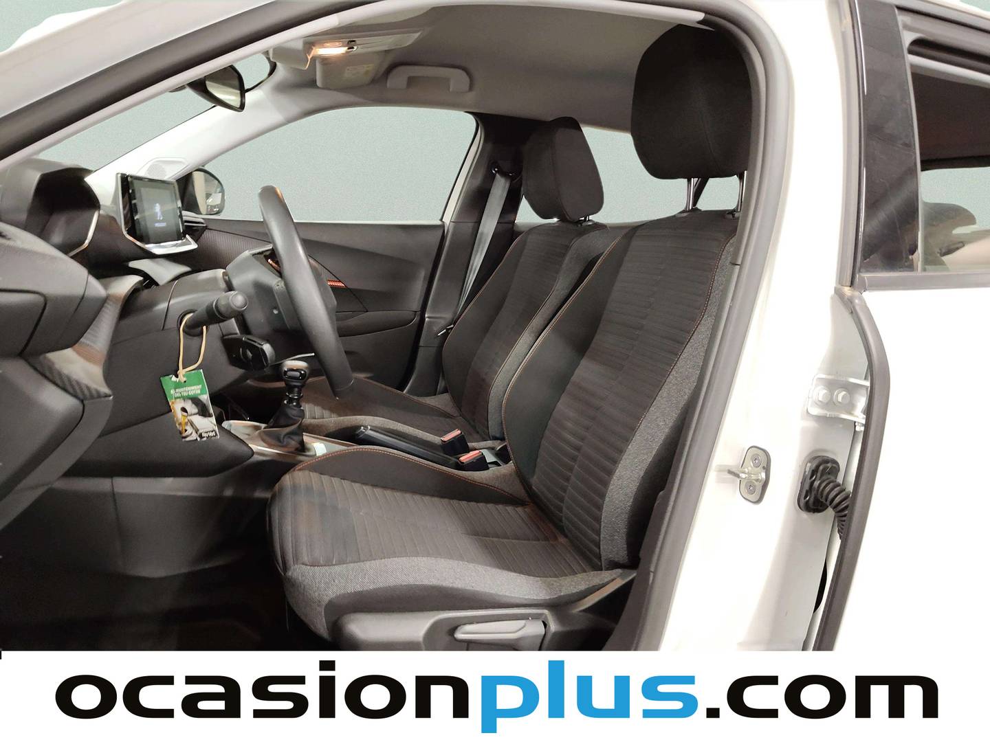 Foto asientos delanteros Peugeot 2008 Peugeot 2008 Puretech 100 S&S Active Pack (100 CV)