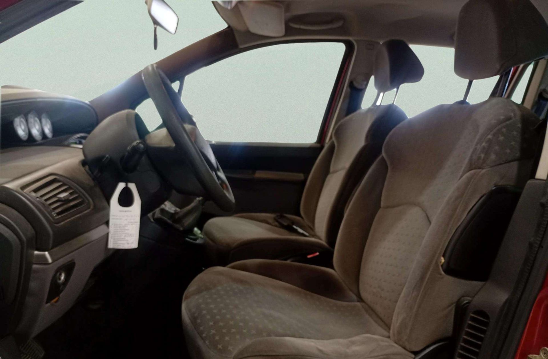 Peugeot 807 2.2 HDi ST - foto 8