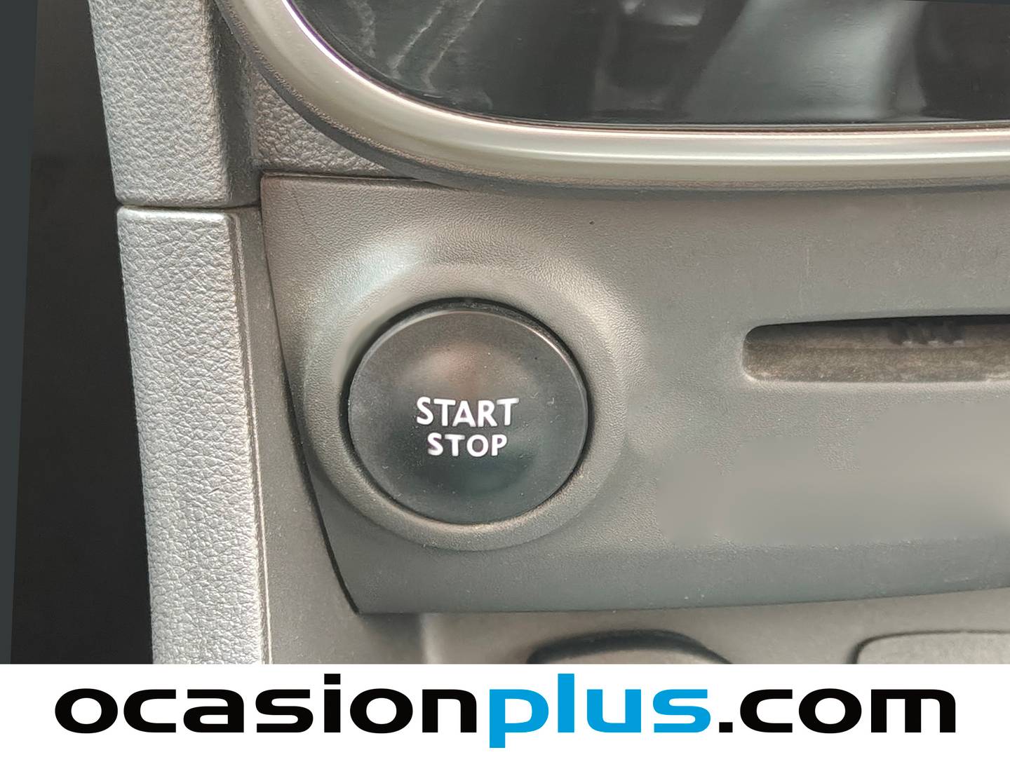 Extras del Renault Clio Renault Clio Limited 1.2 16v (75 CV)