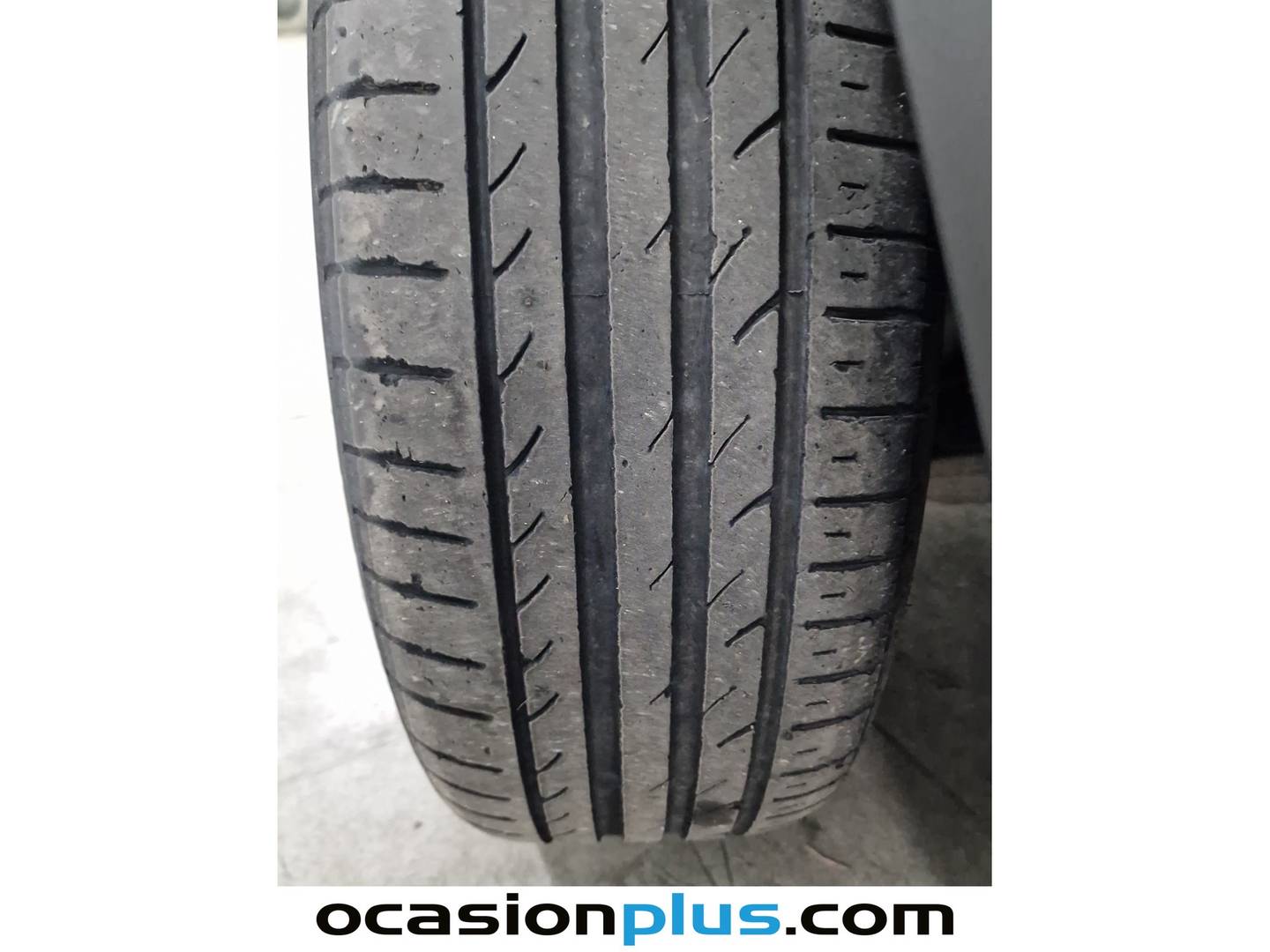 Foto Jeep Cherokee Jeep Cherokee 2.2 CRD Limited FWD 9AT (195 CV)